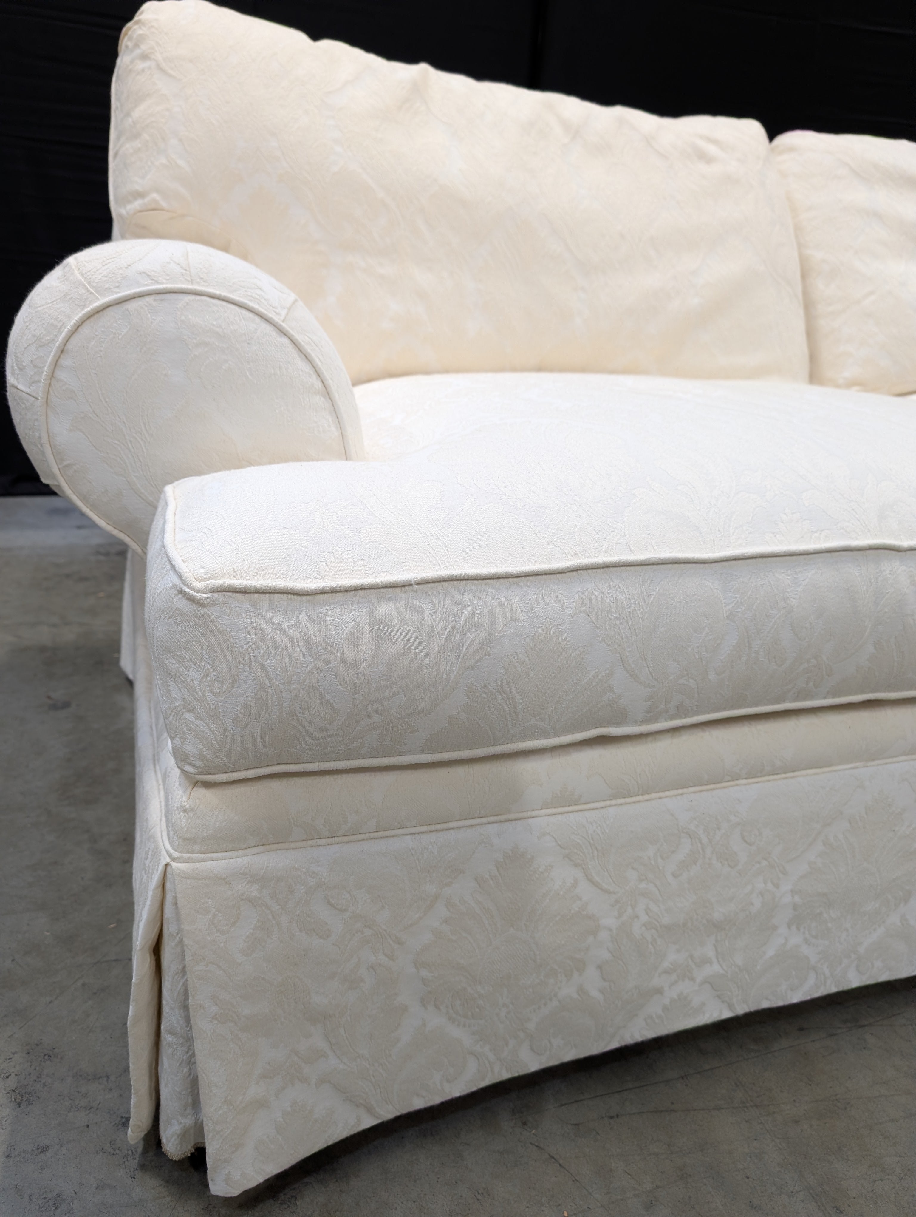 Damask Pattern Off-White Fabric Sofa