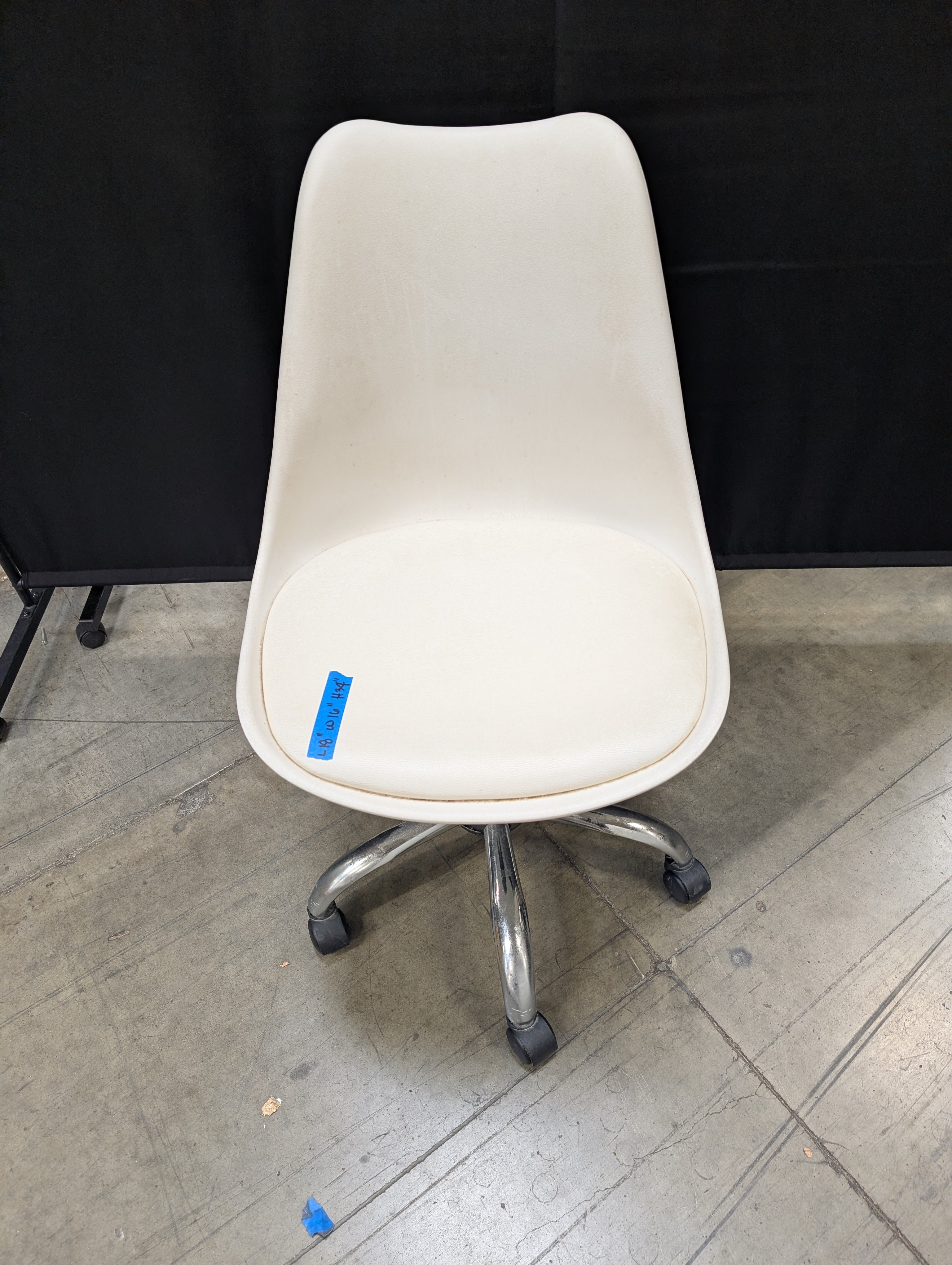 Modern White Swivel Desk Chair with Chrome Base