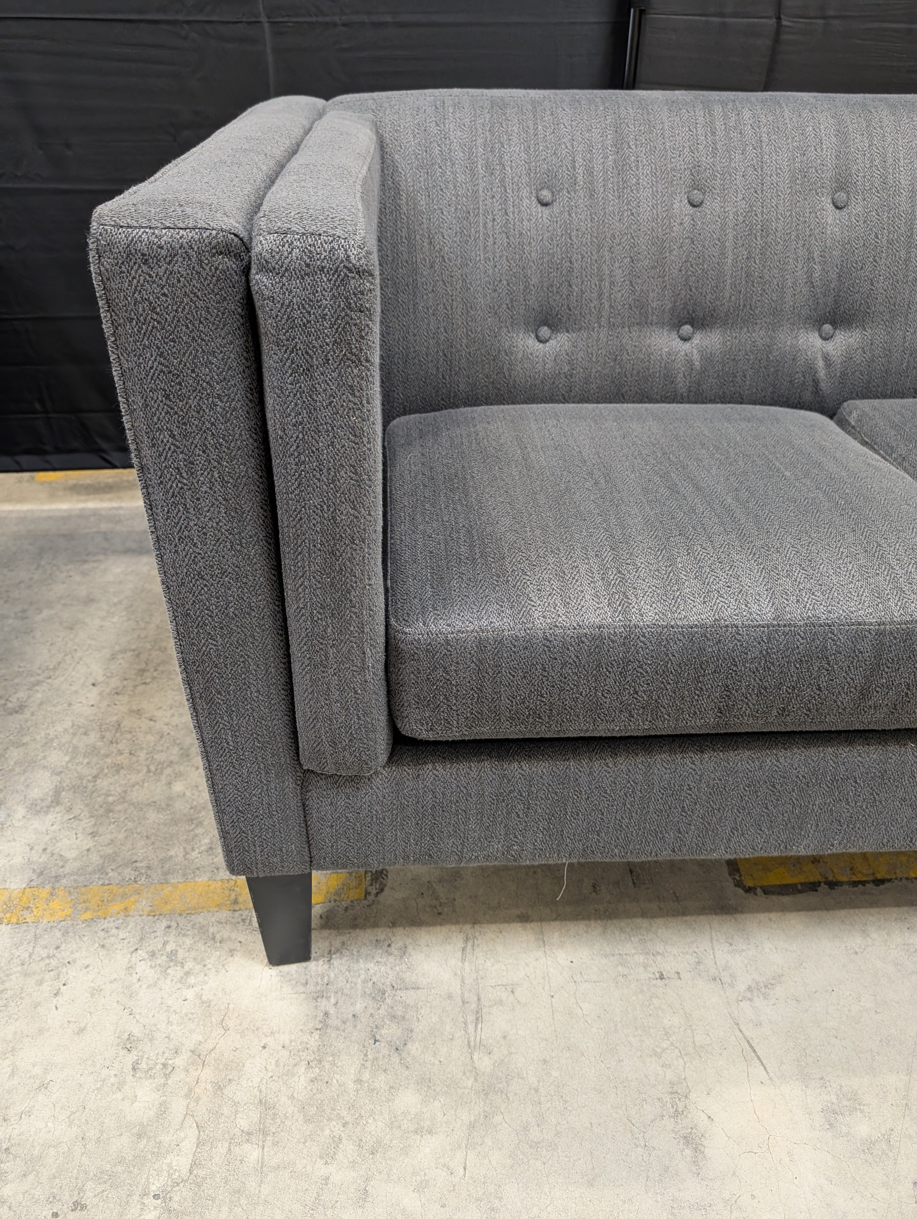 Contemporary Charcoal Fabric Tufted Loveseat Sofa