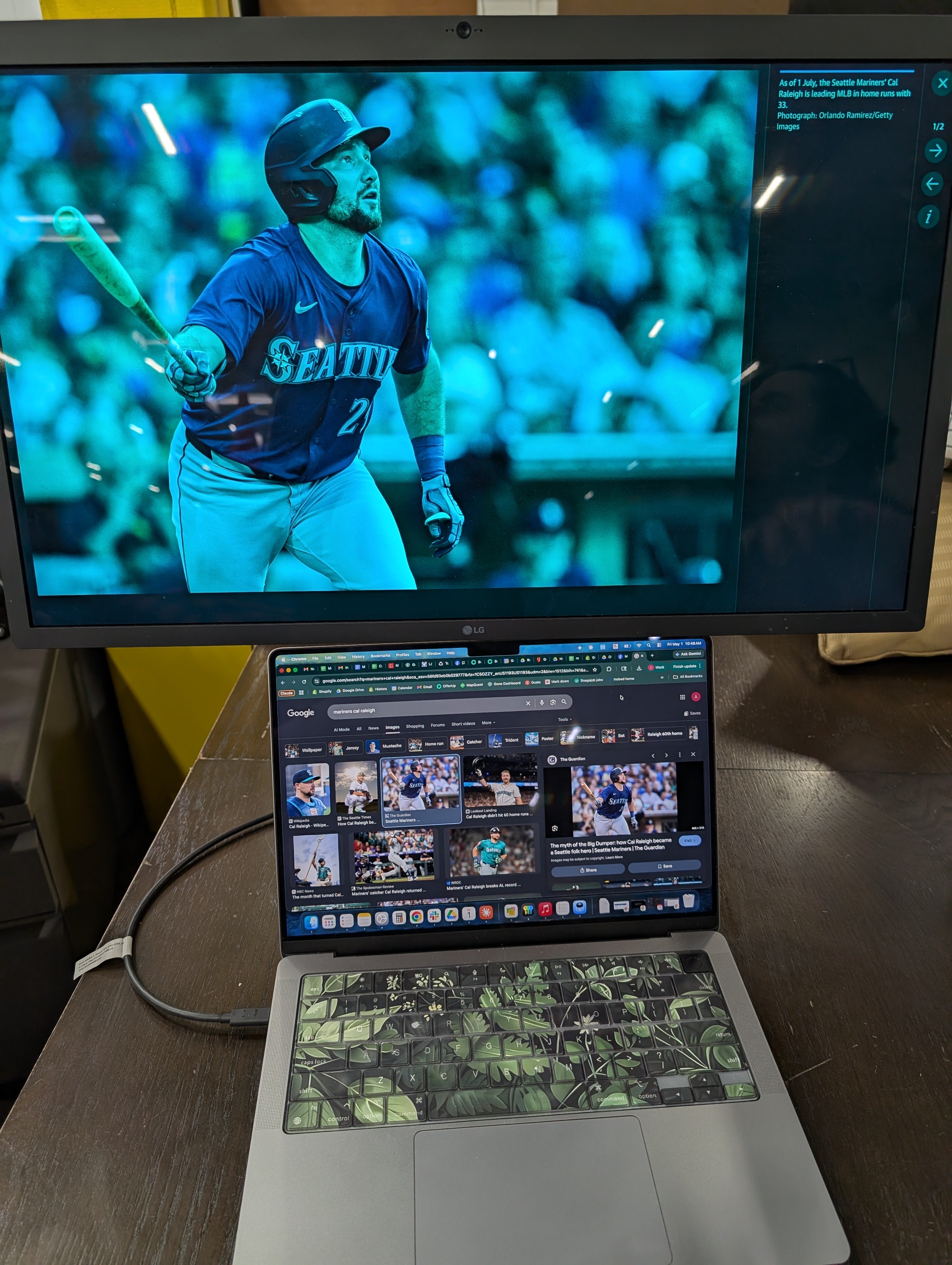 LG UltraFine 5K Display 27MD5KL 27-inch Professional Monitor for Mac