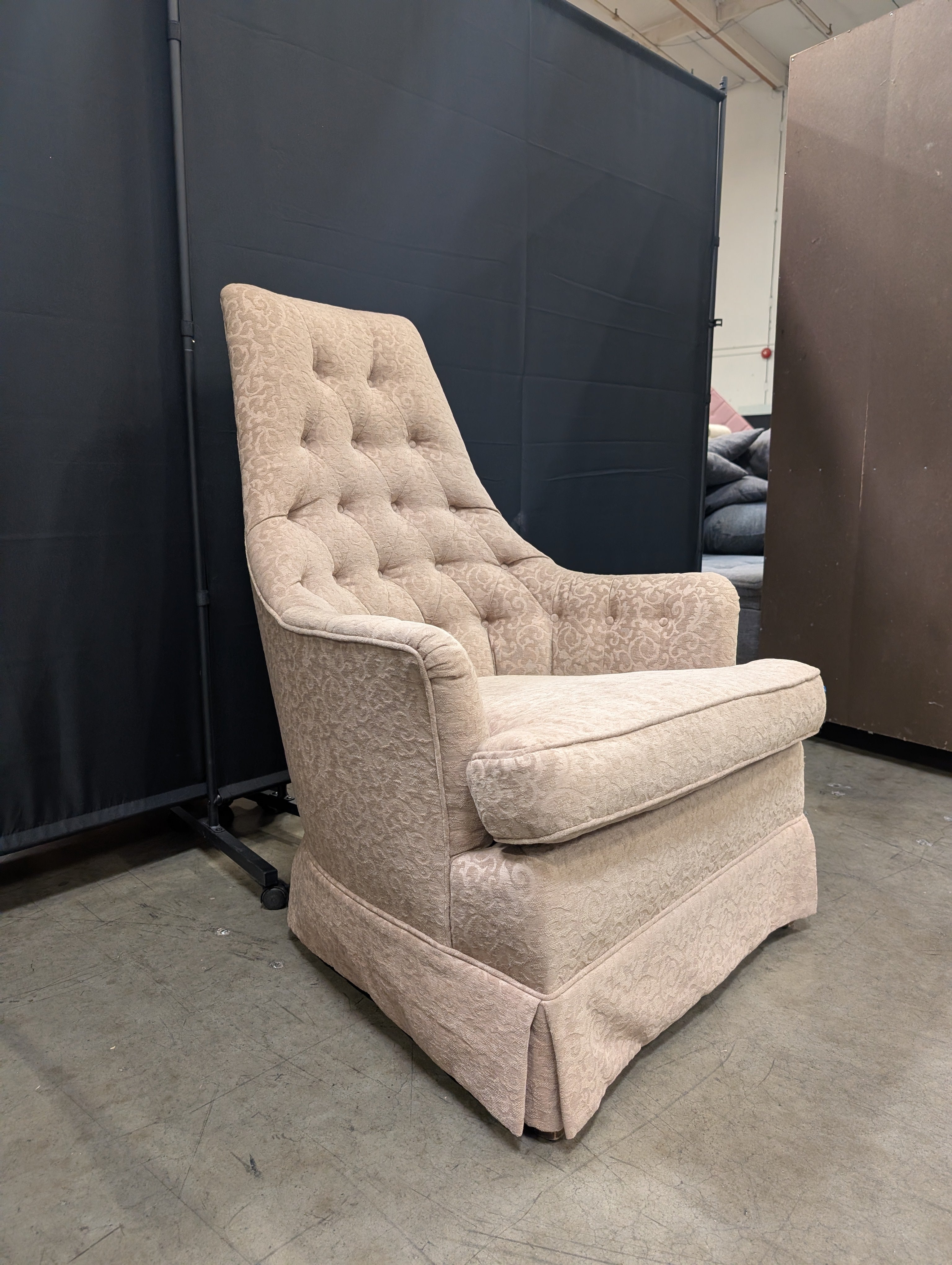 Tufted High-Back Upholstered Lounge Armchair