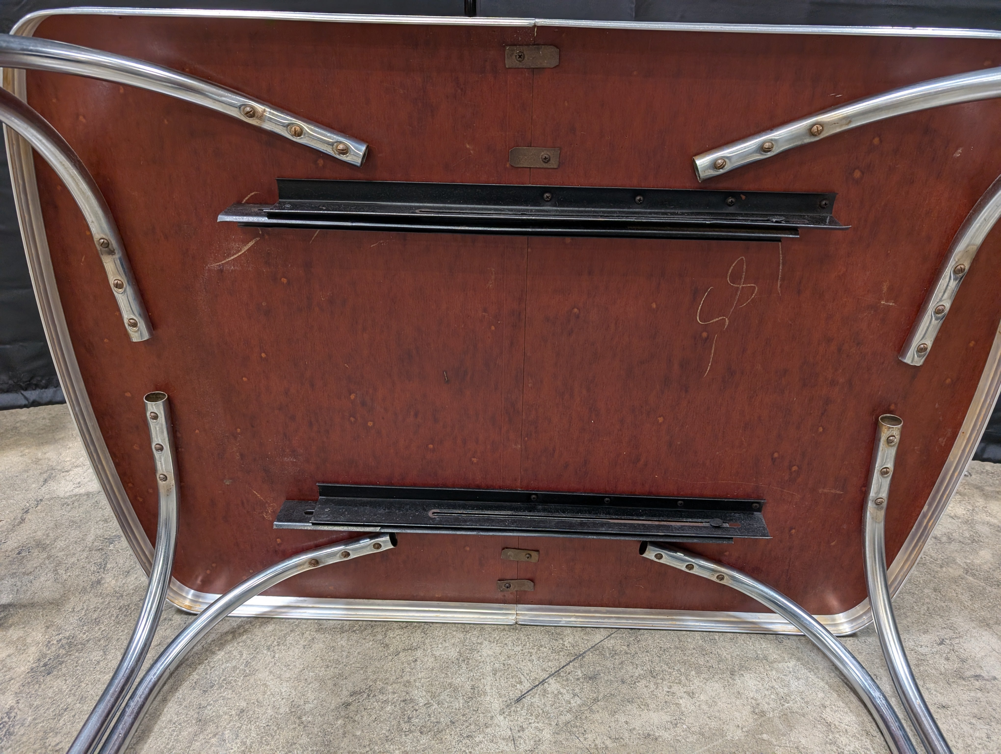 Vintage Mid-Century Yellow Laminate Extendable Kitchen Table with Chrome Legs