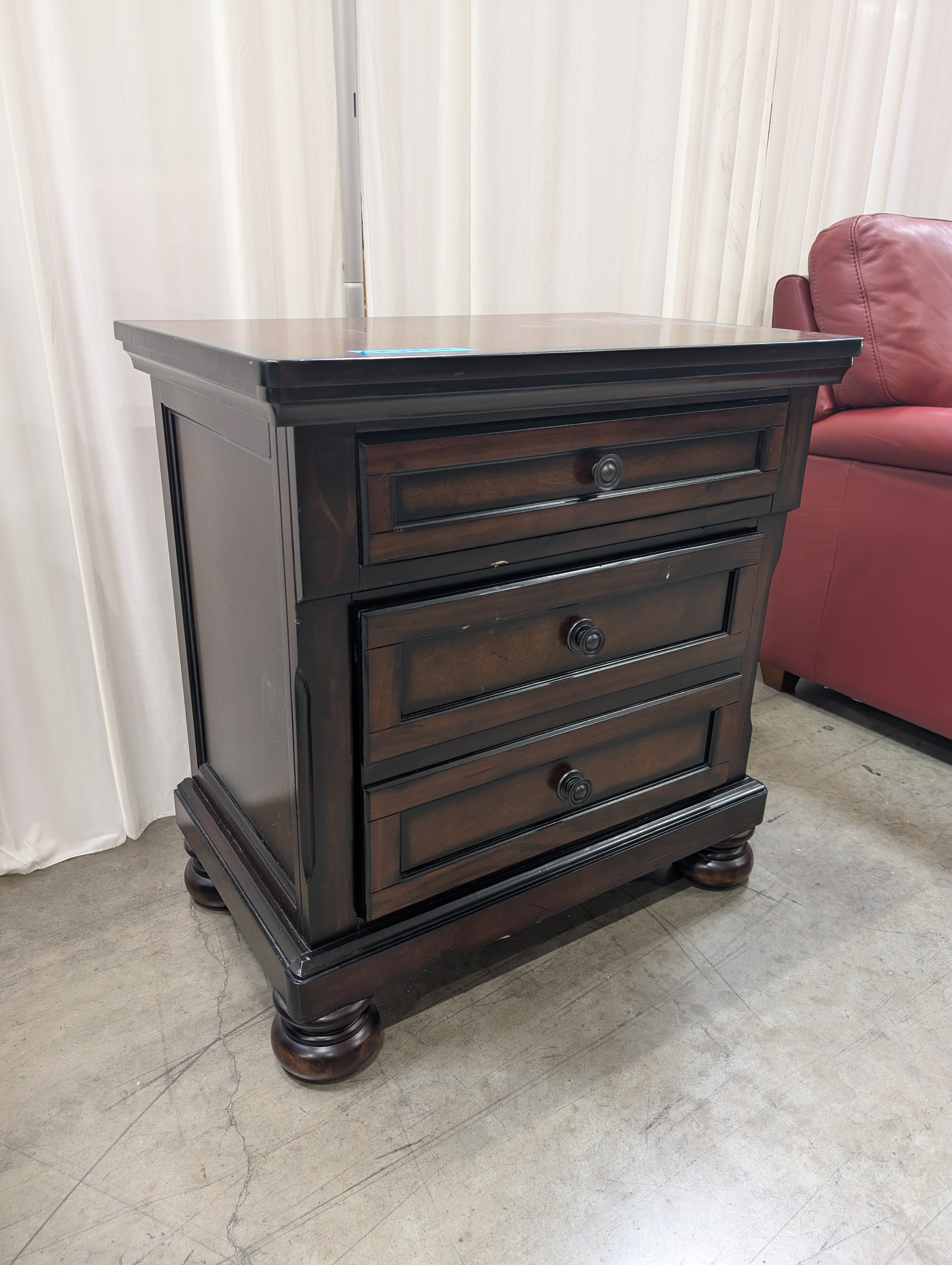 Traditional Dark Cherry Wood Nightstand with Bun Feet