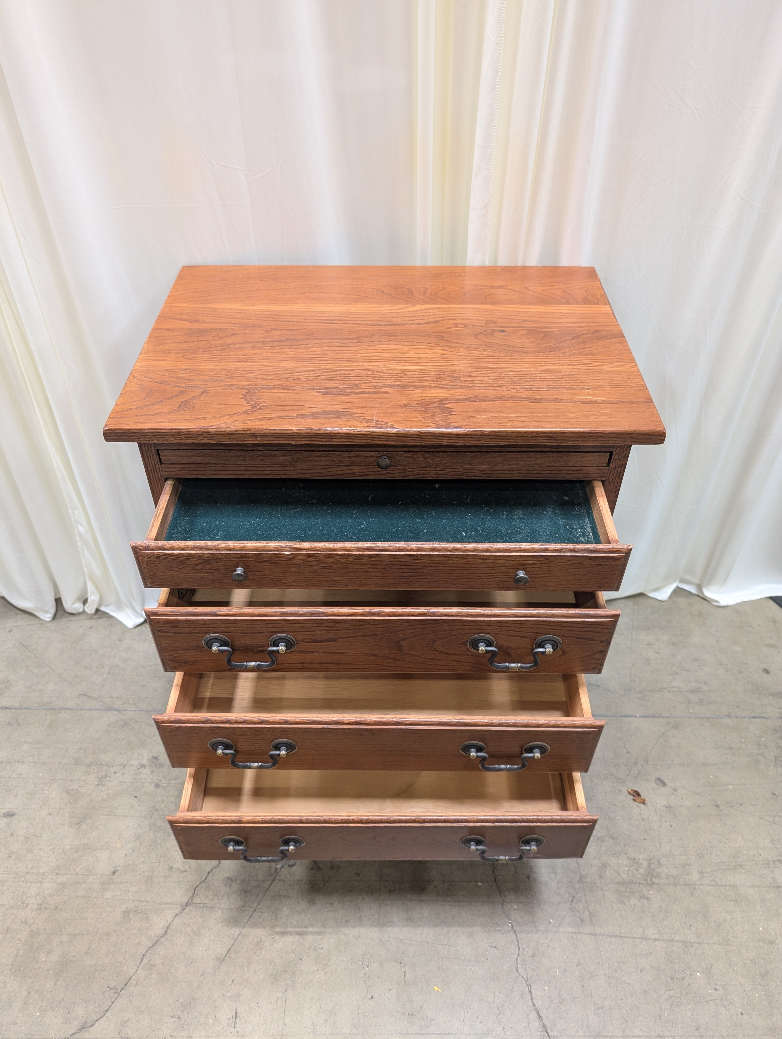 Keller Furniture Traditional Cherry Tone Wood Nightstand Pair with Bail Pulls