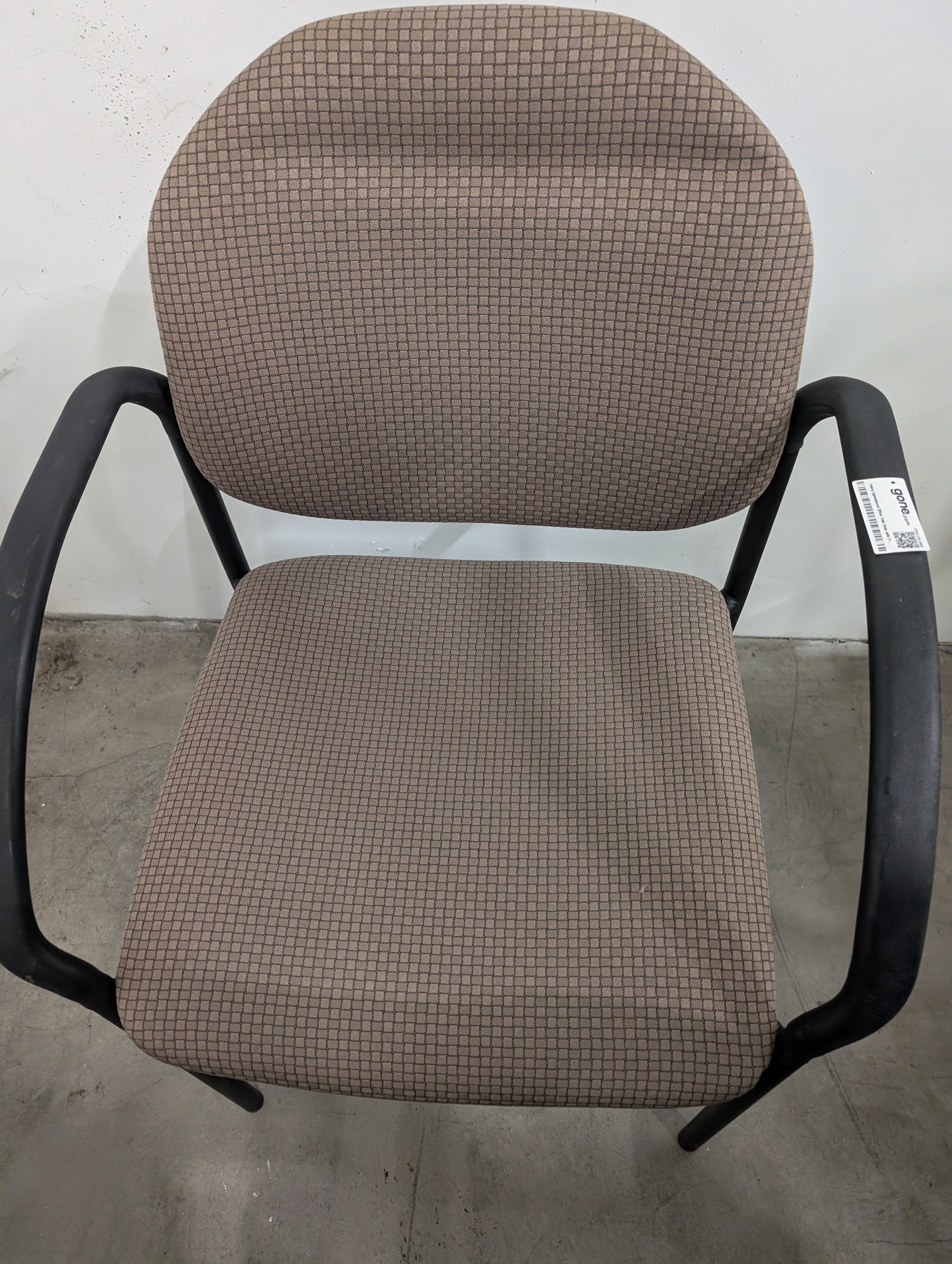 Fabric Upholstered Office Task Chair with Fixed Arms