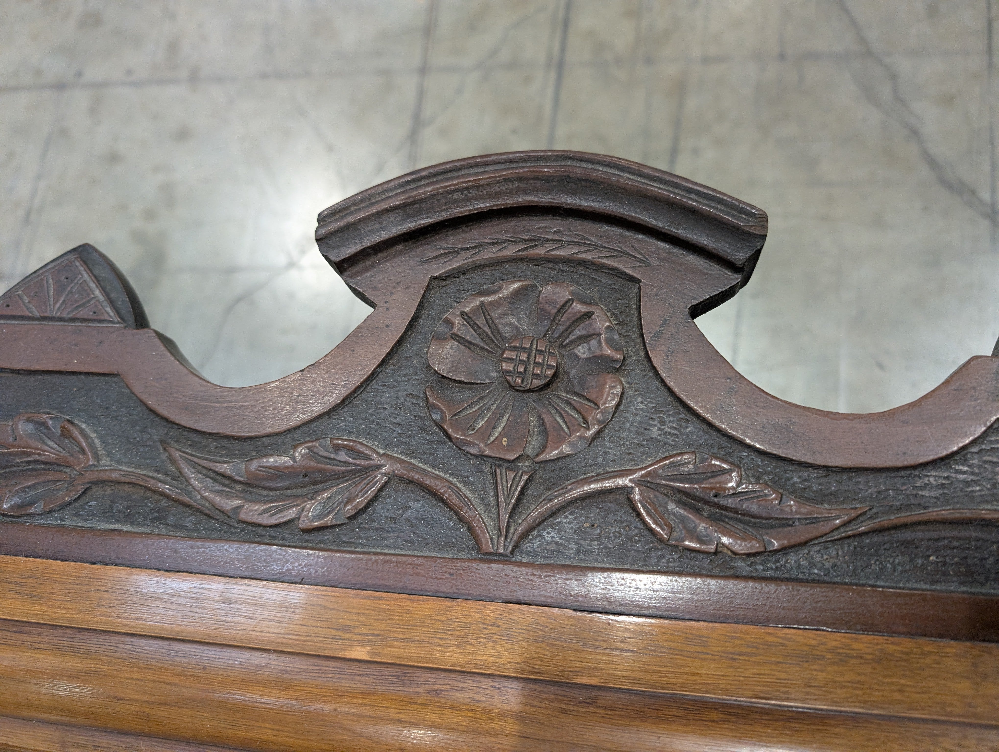 Vintage Carved Wood Mirror *No Dresser*