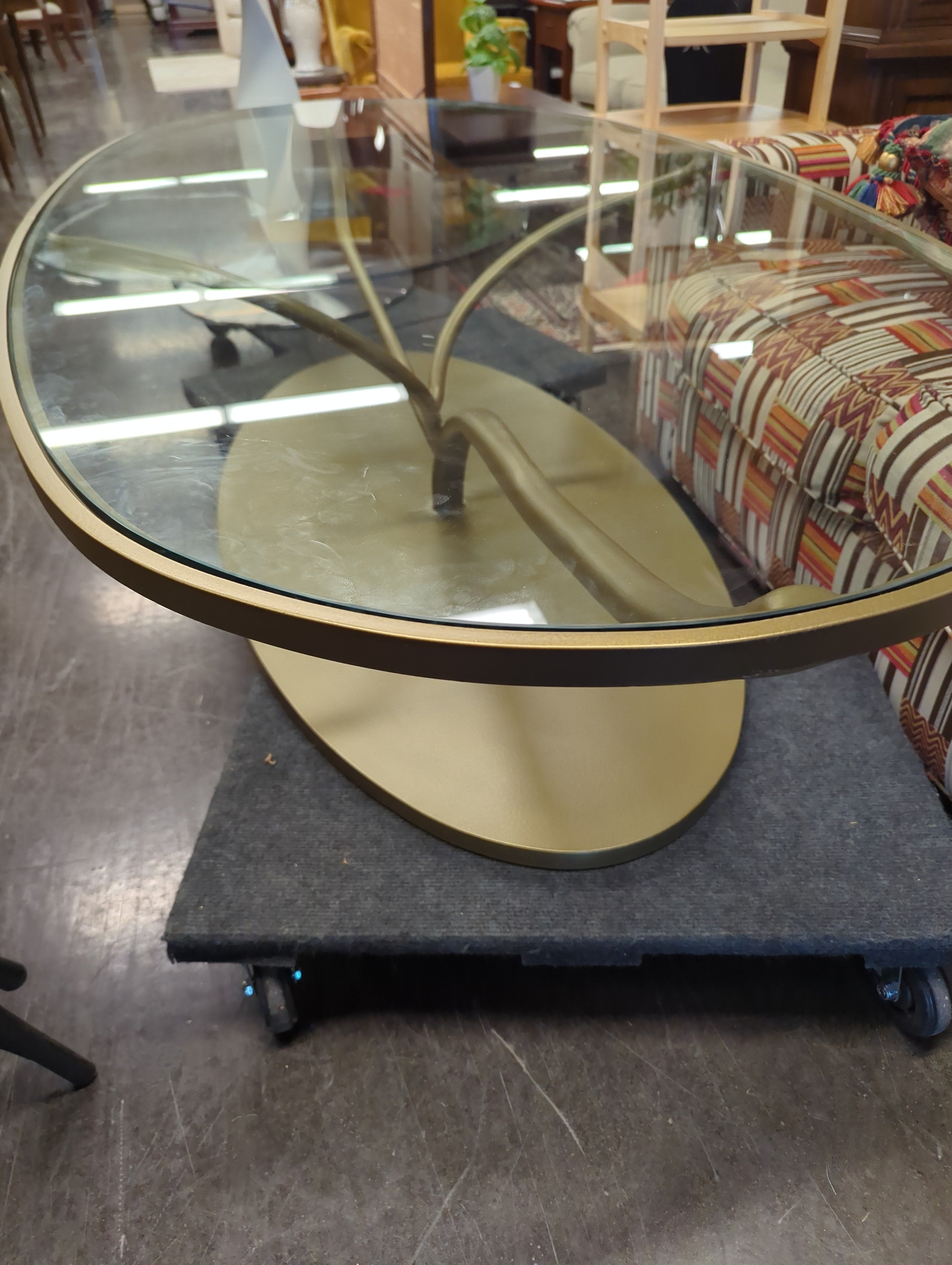 Oval Vine  Metal Coffee Table