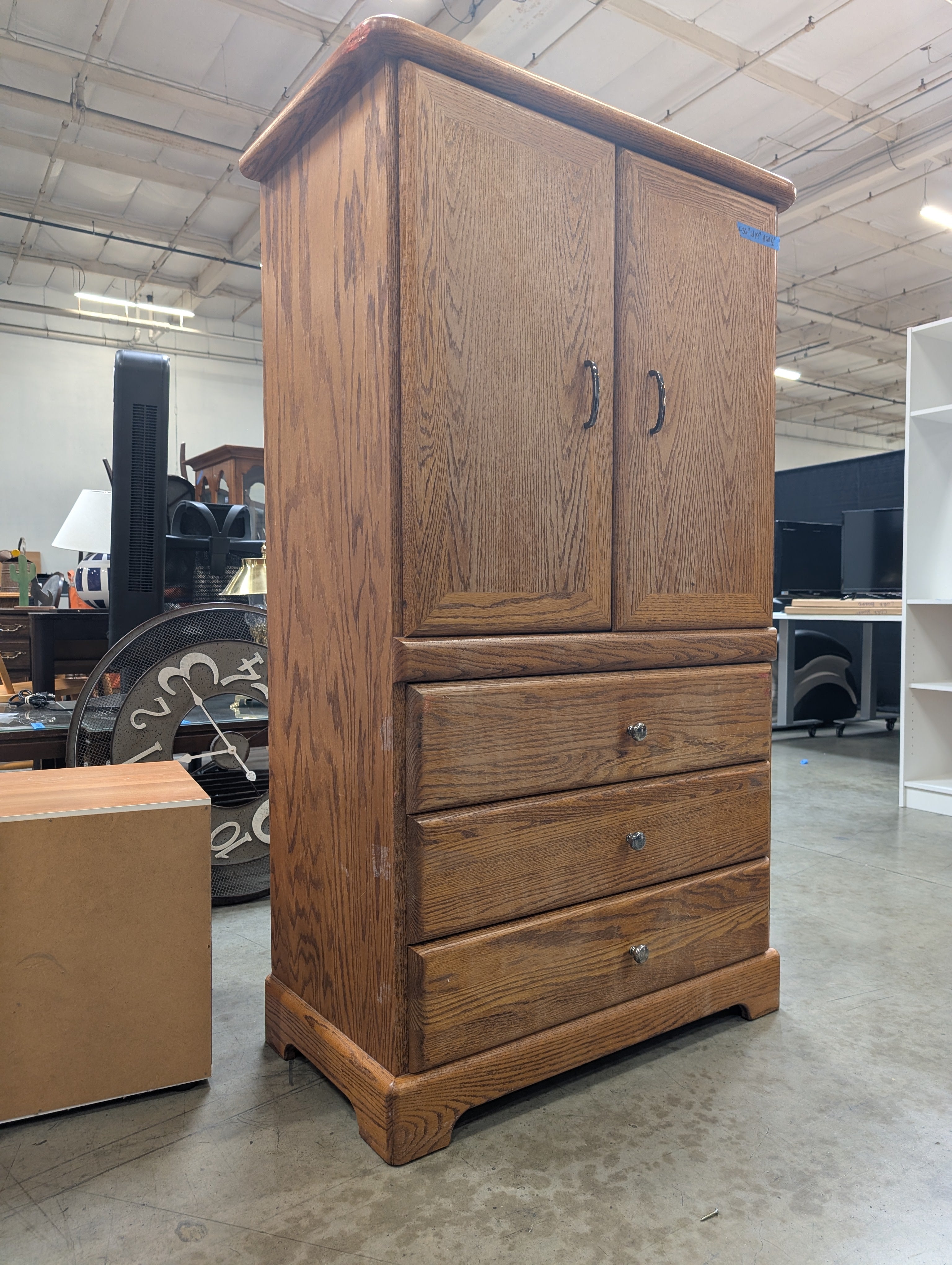Traditional Oak Storage Cabinet with Drawers