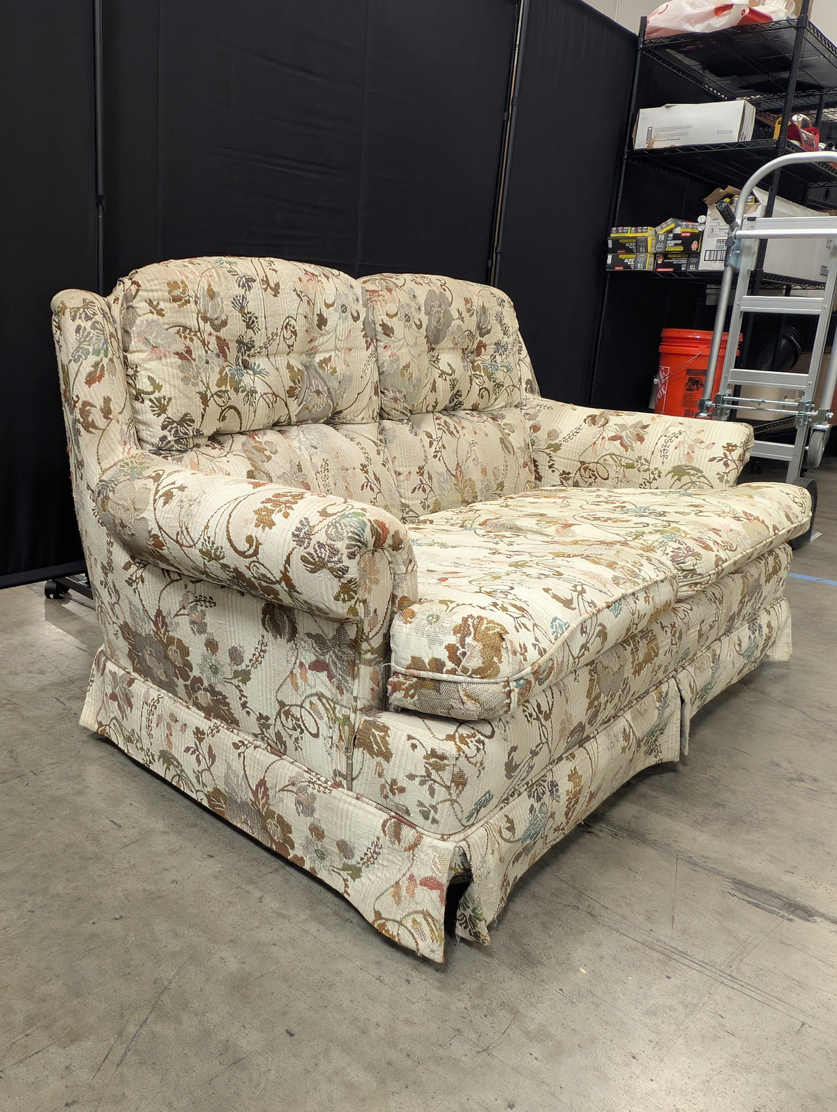 Traditional Botanical Pattern Two-Seater Sofa
