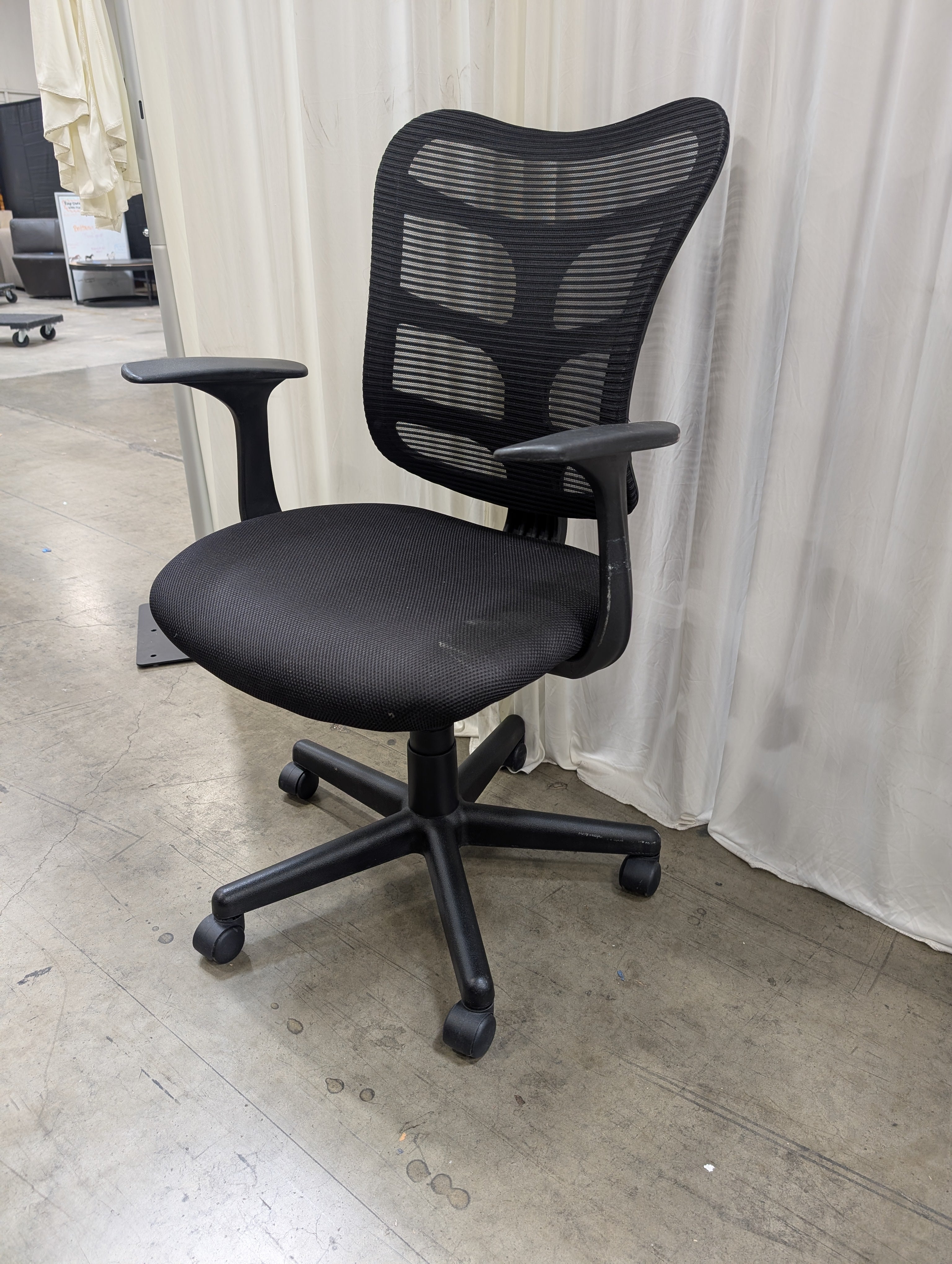 Black Mesh Back Office Chair with Adjustable Arms
