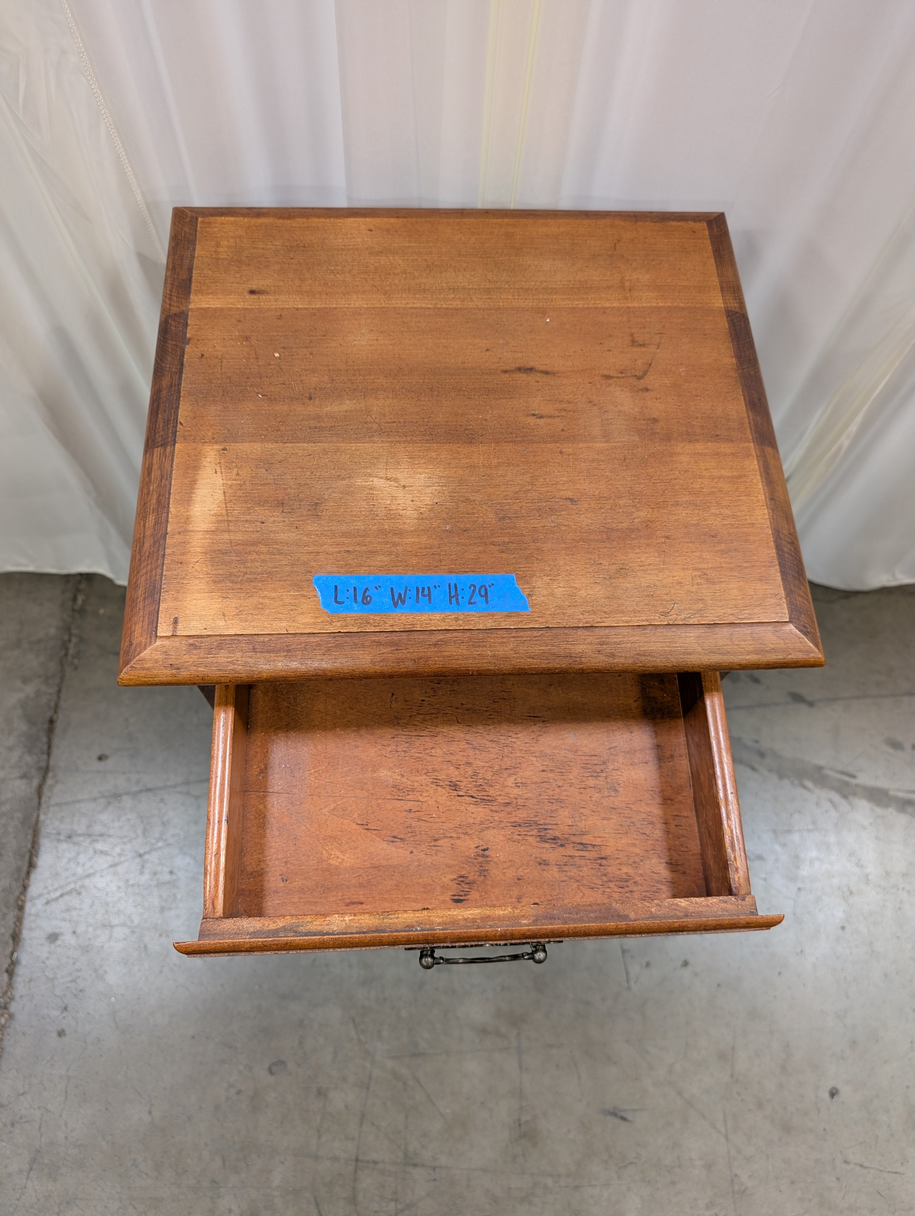 Queen Anne Style Wood Nightstand with Drawer