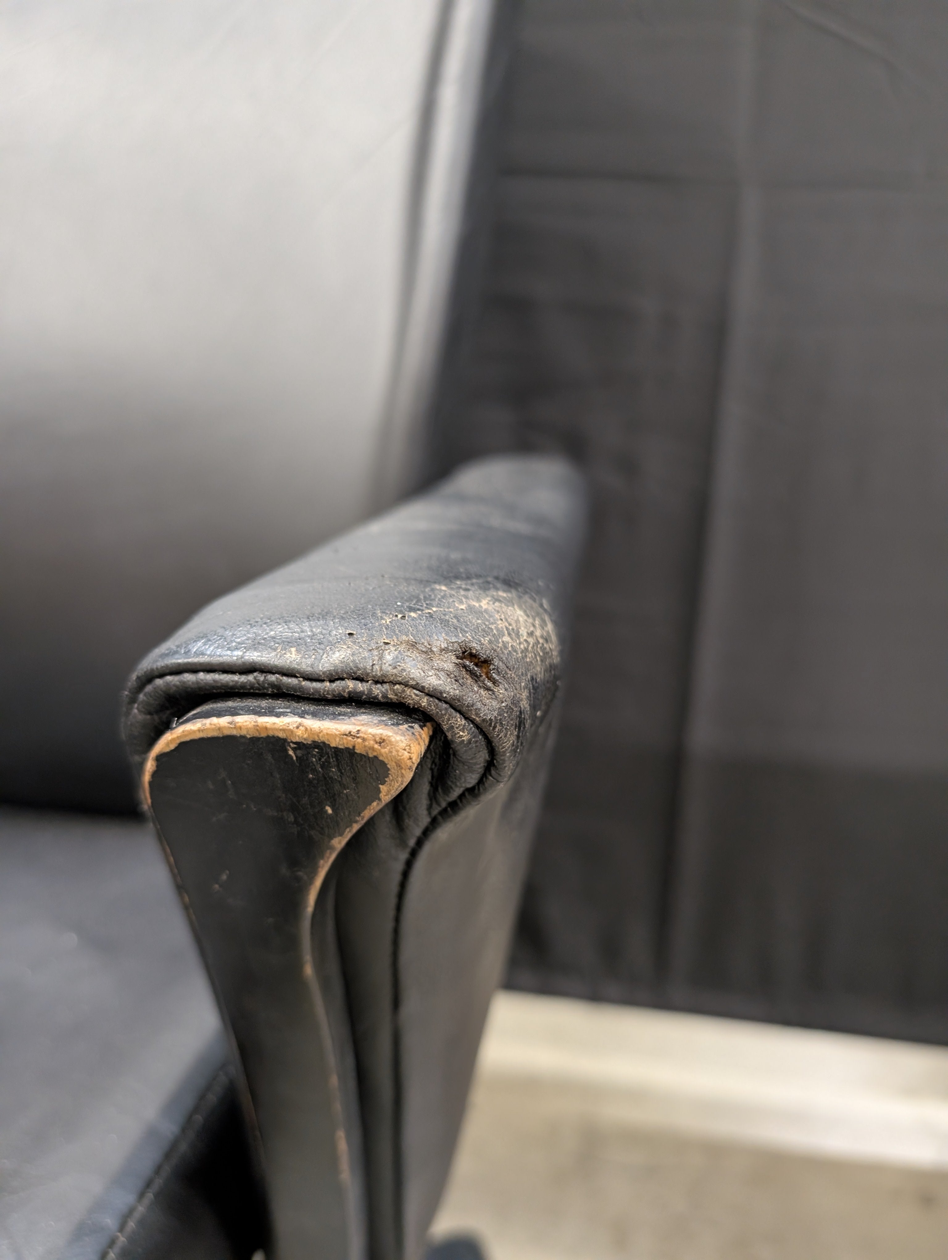 Used Black Faux Leather Journey High-Back Swivel Office Chair