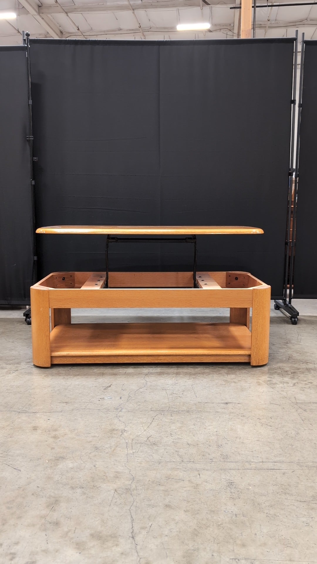 Rectangular Lift Top Light Oak Coffee Table with Lower Shelf