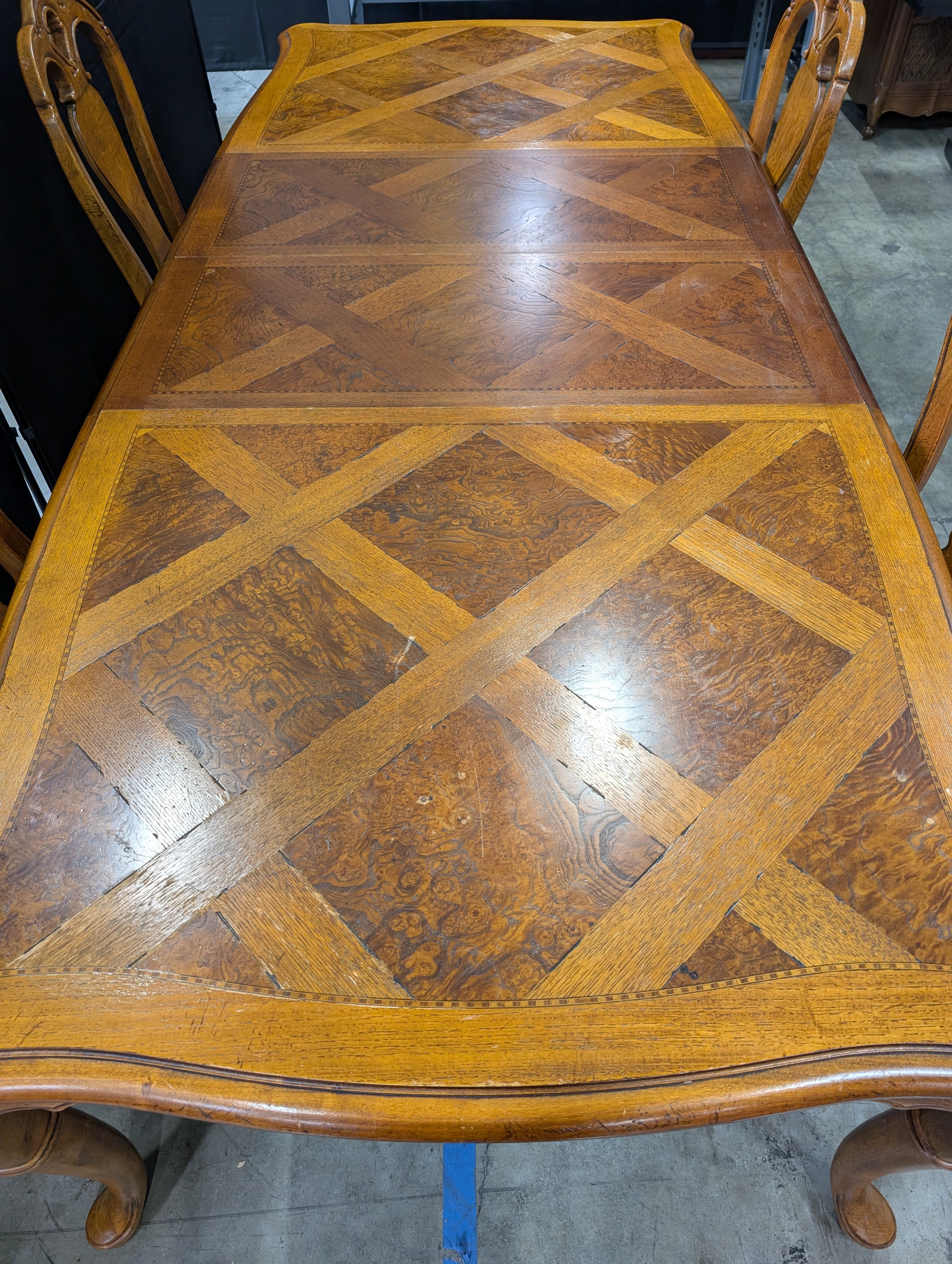 Ornate Inlaid Wood Thomasville Dining Table with Matching Chairs