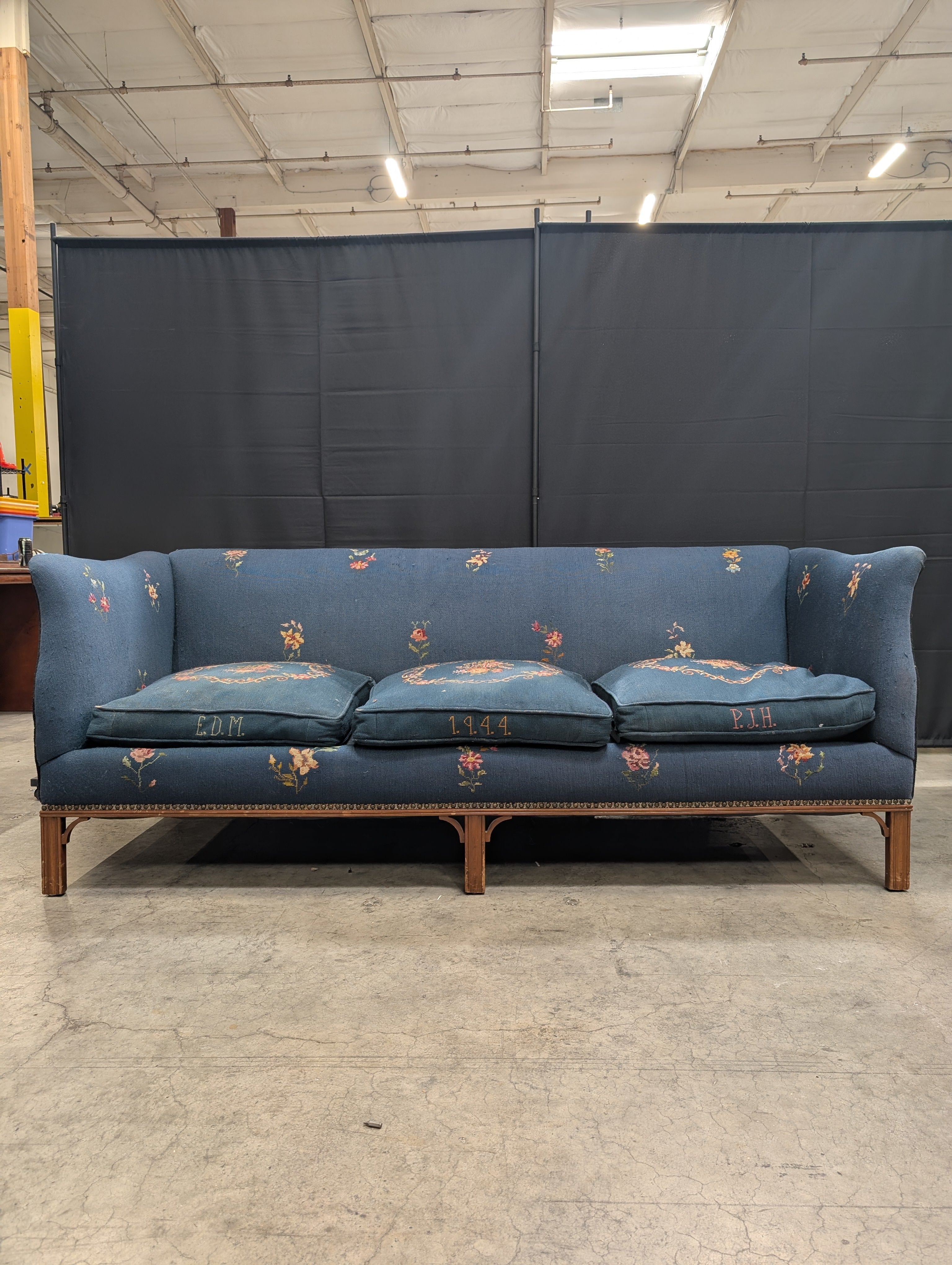 Vintage-Inspired Floral Embroidered Upholstered Settee Sofa