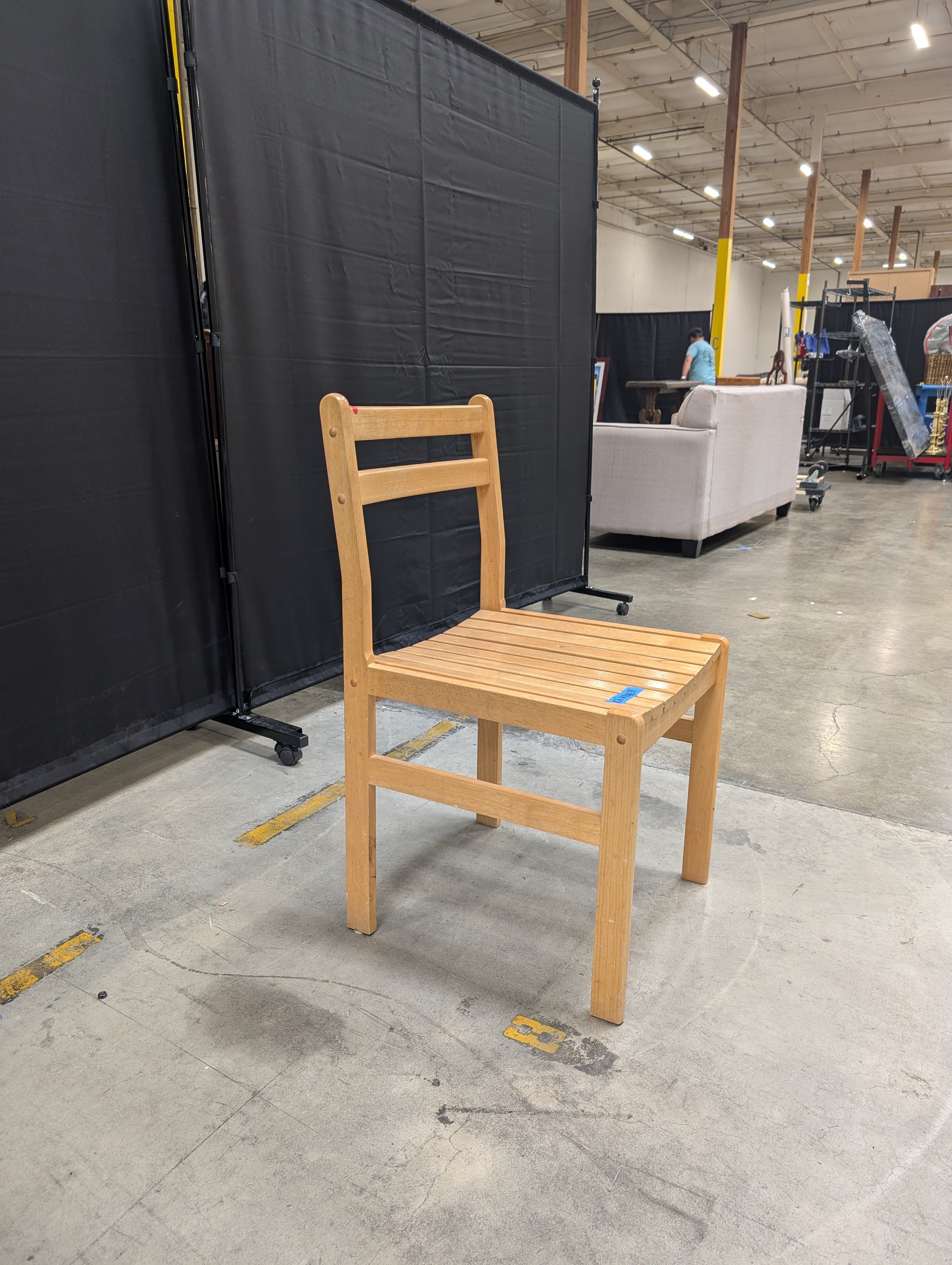 Slatted Seat Dining Chair in Light Wood