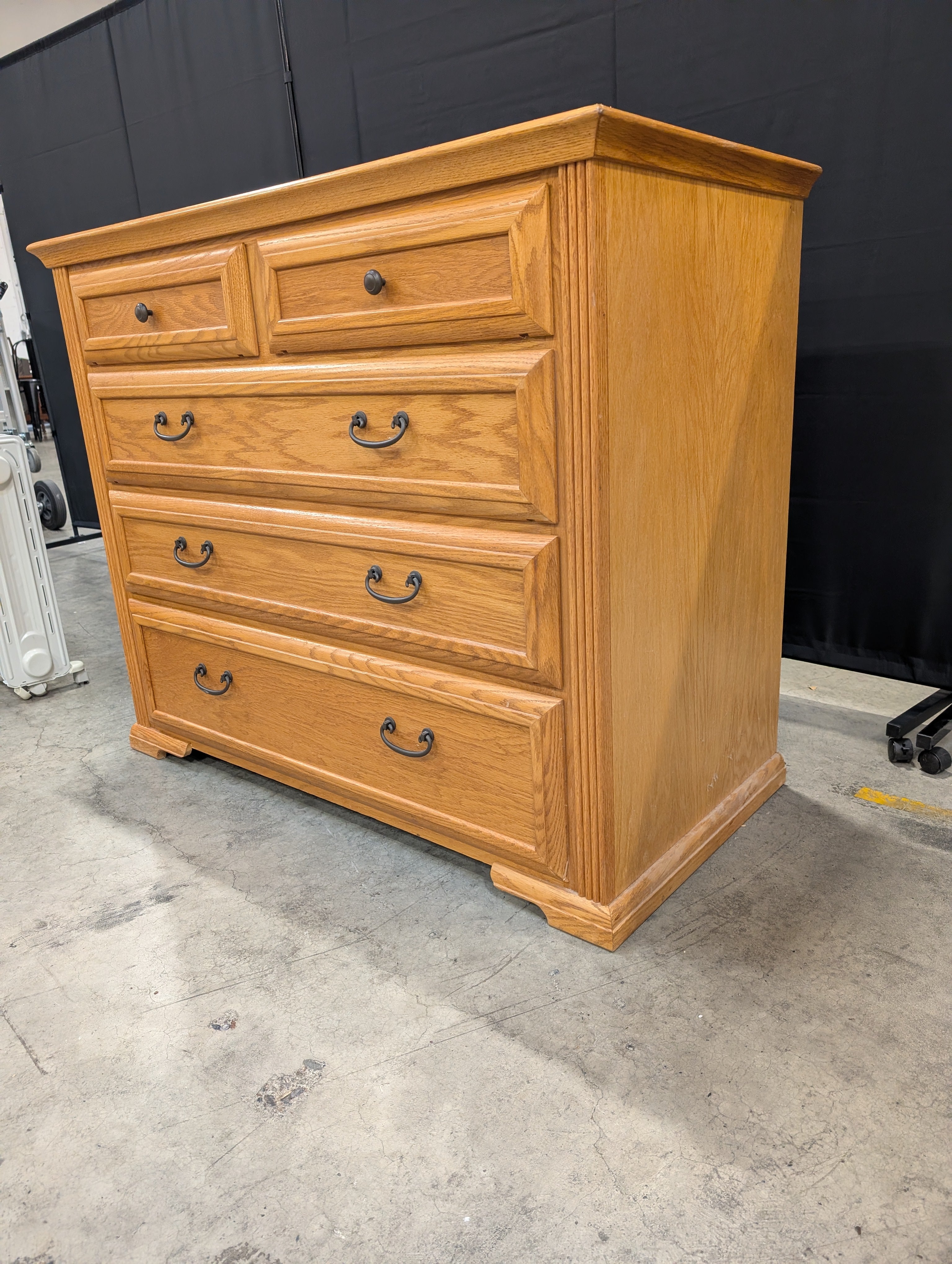 Oak Thornwood Five Drawer Dresser