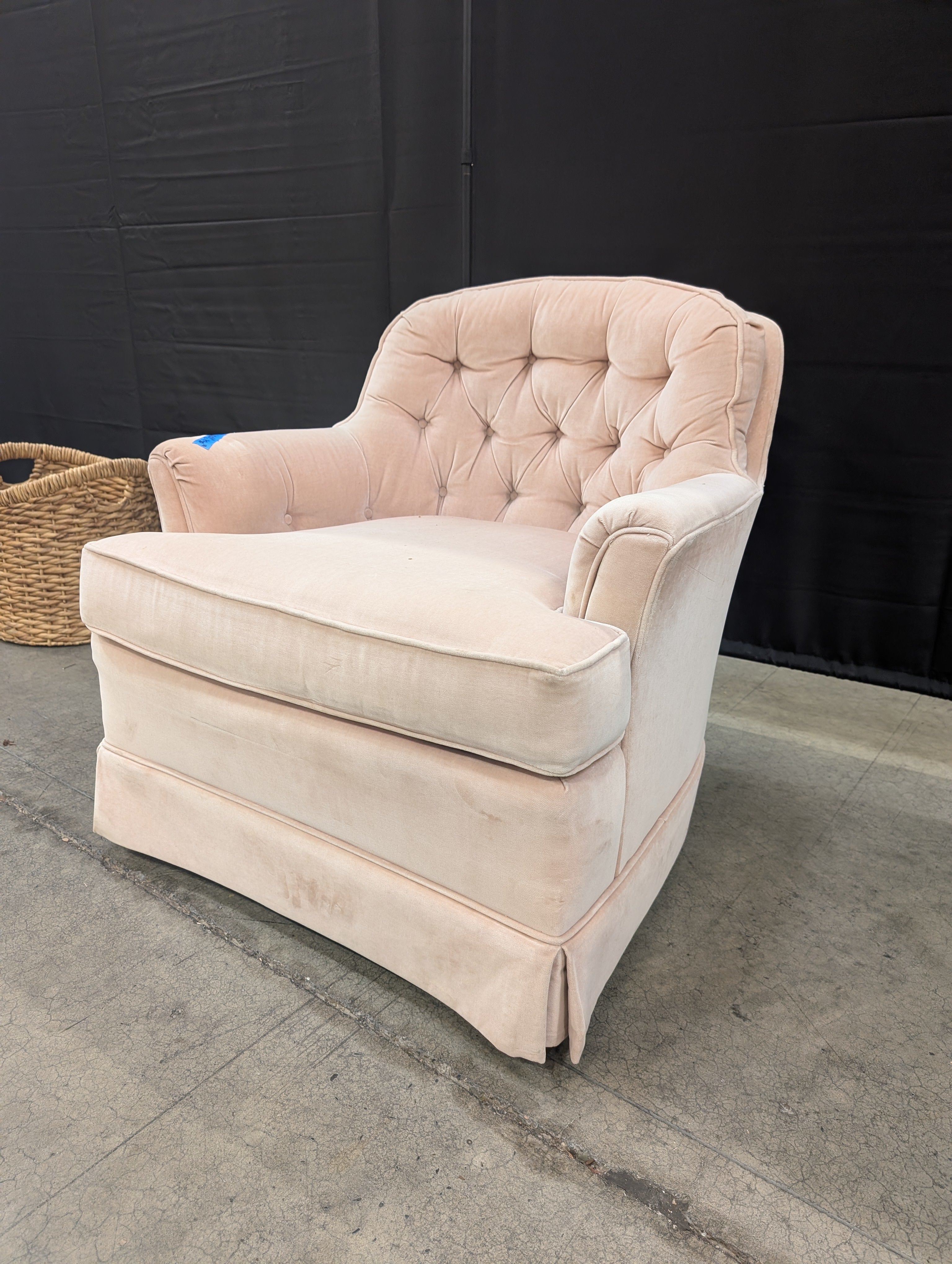 Blush Tufted Velvet Drexel Armchair