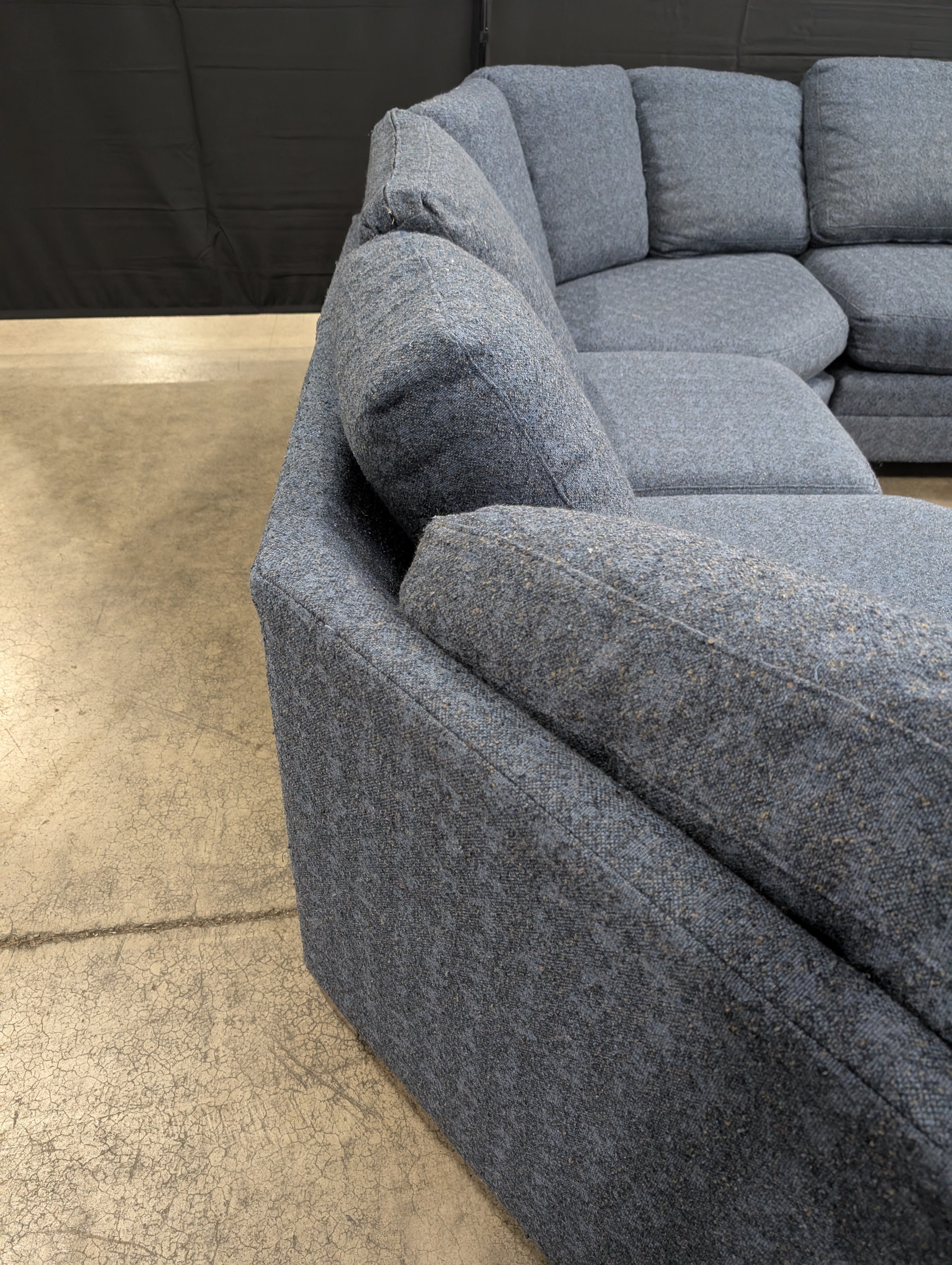 Bassett Contemporary Blue Sectional Sofa