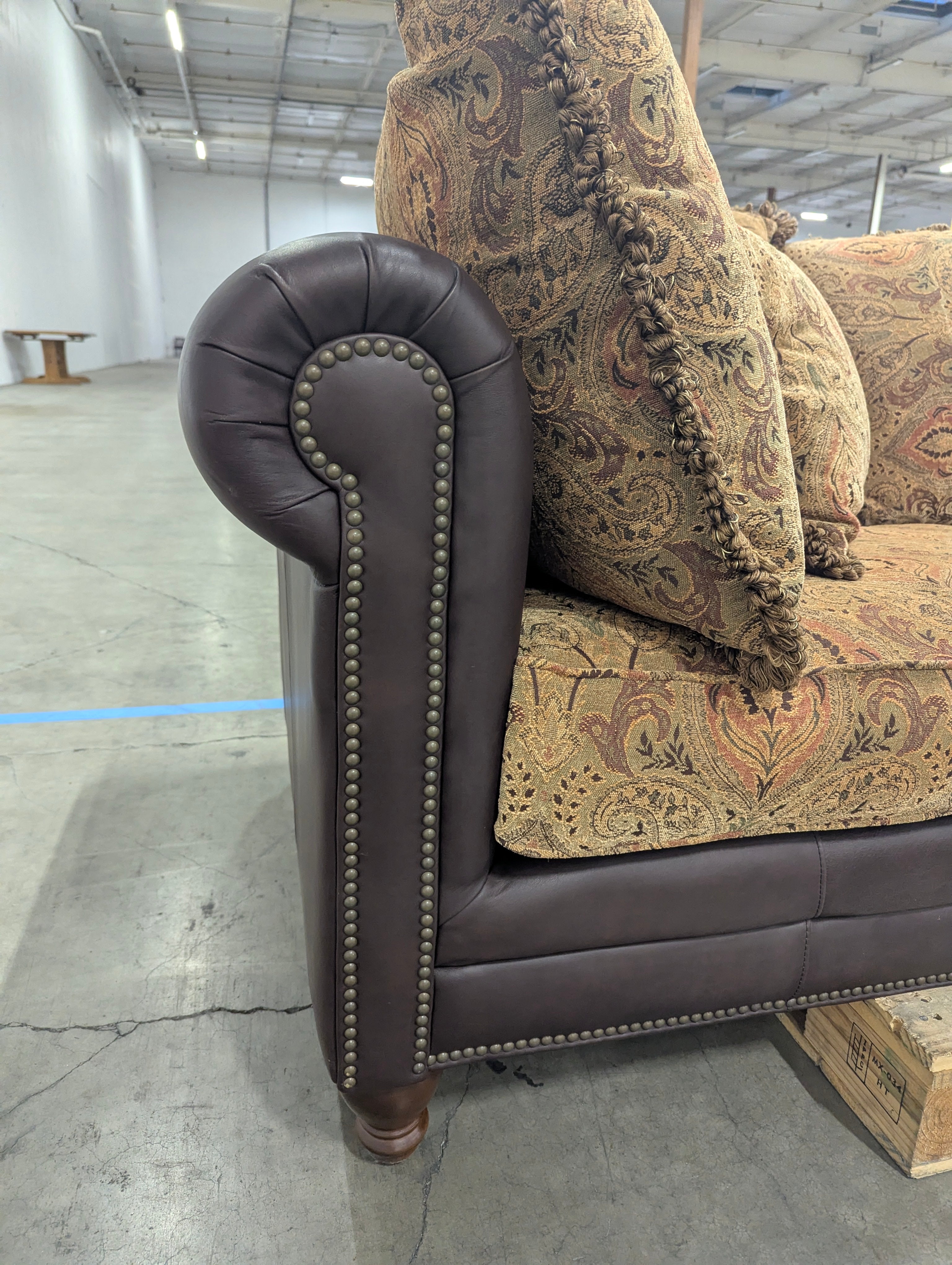Traditional Dark Brown Leather Paisley Loveseat Sofa