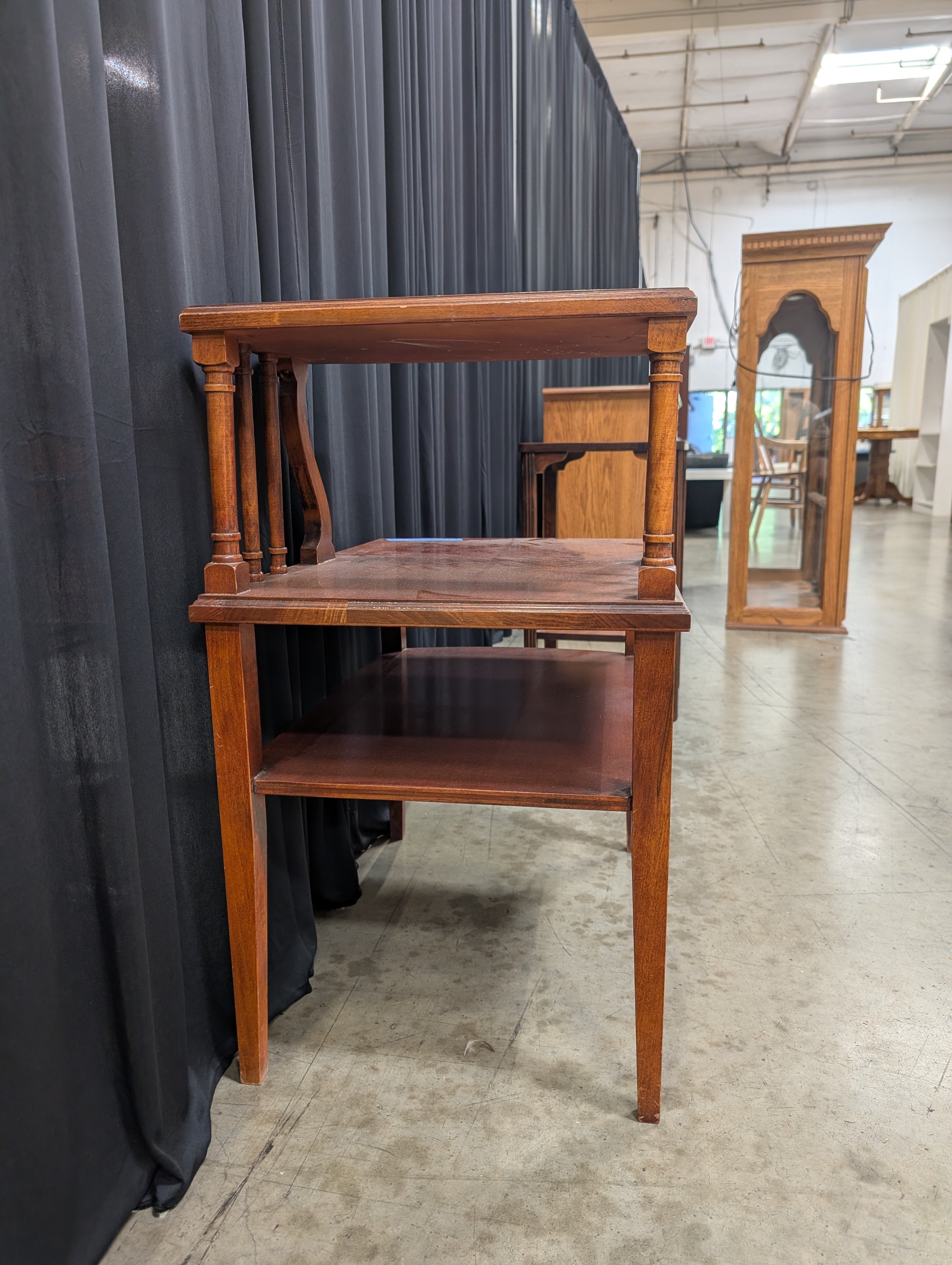 Mersman Vintage Two-Tier Wood End Table