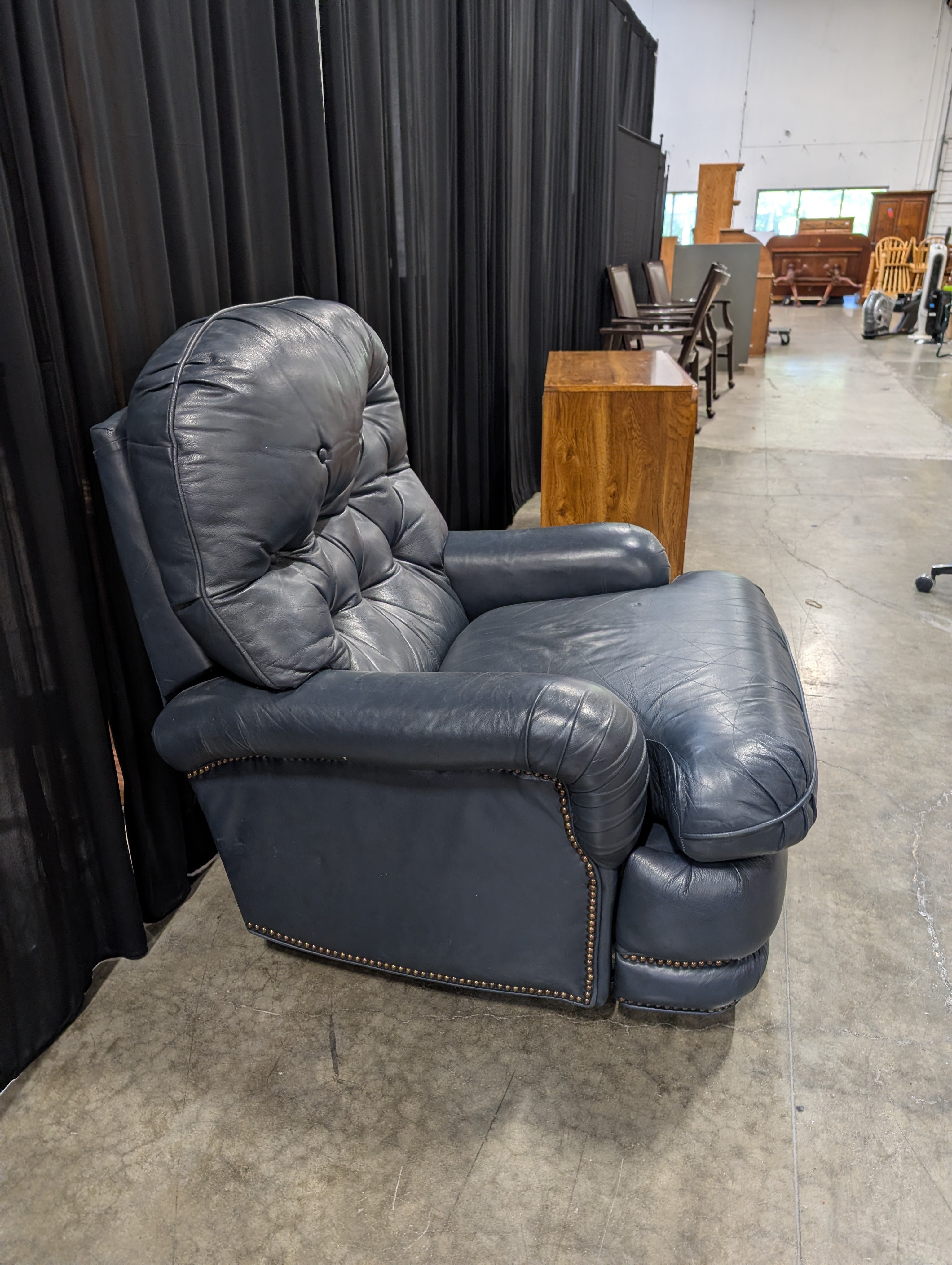 Dark Blue Padded Recliner with Tufted Back