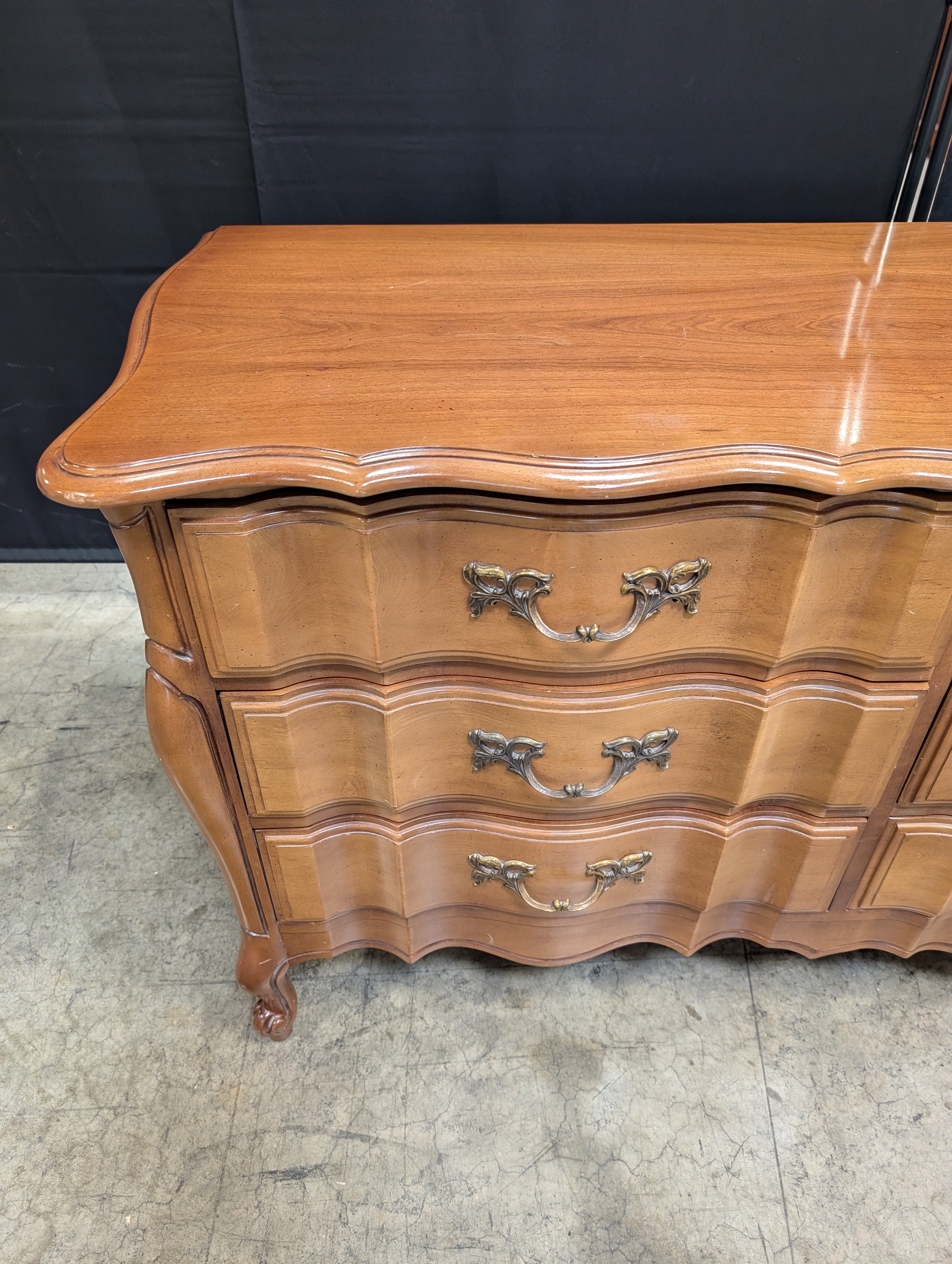 Vintage United Furniture French Provincial 9-Drawer Triple Dresser