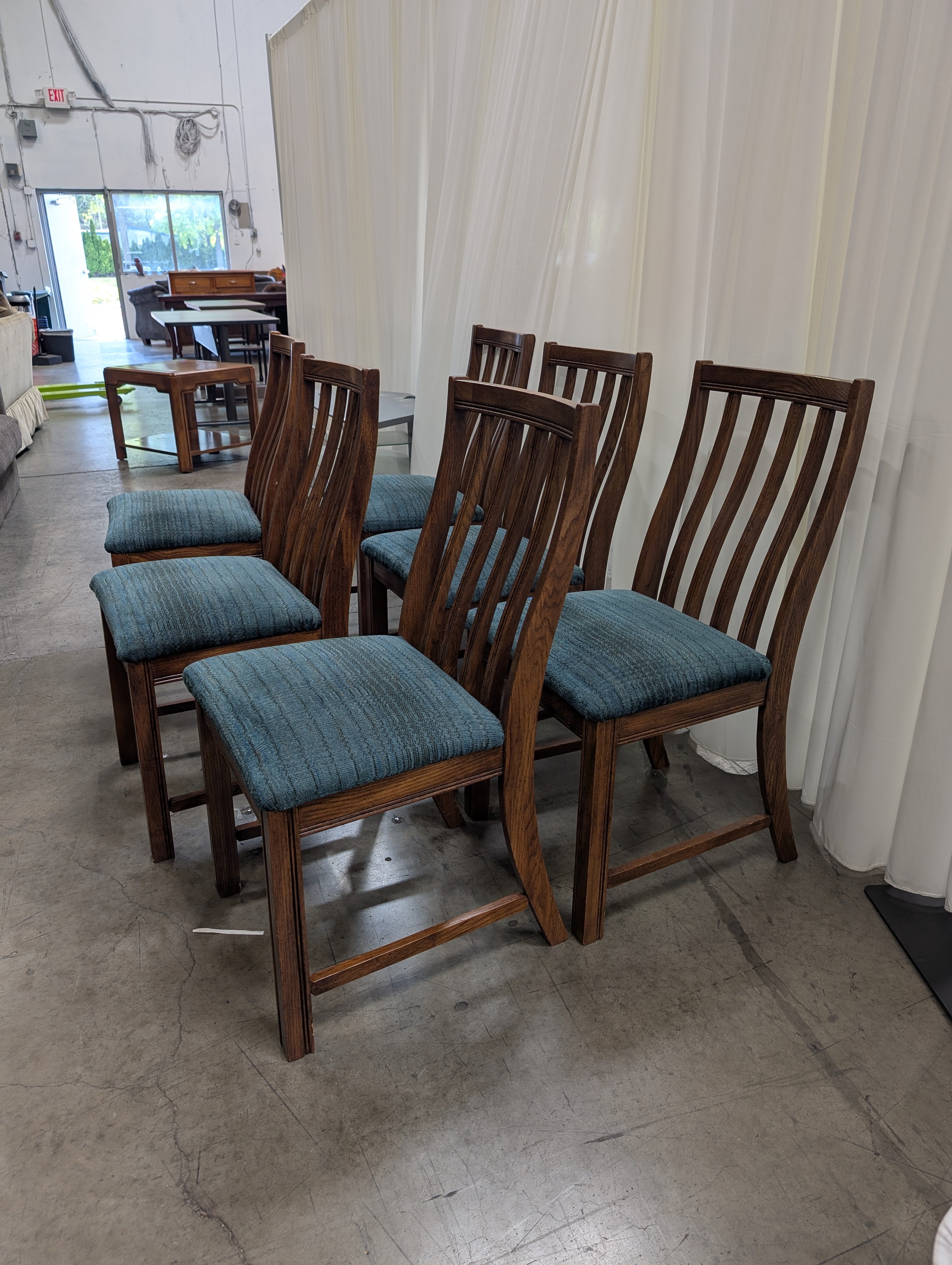 Set of Six Traditional Brown Wood Dining Chair with Spindle Back
