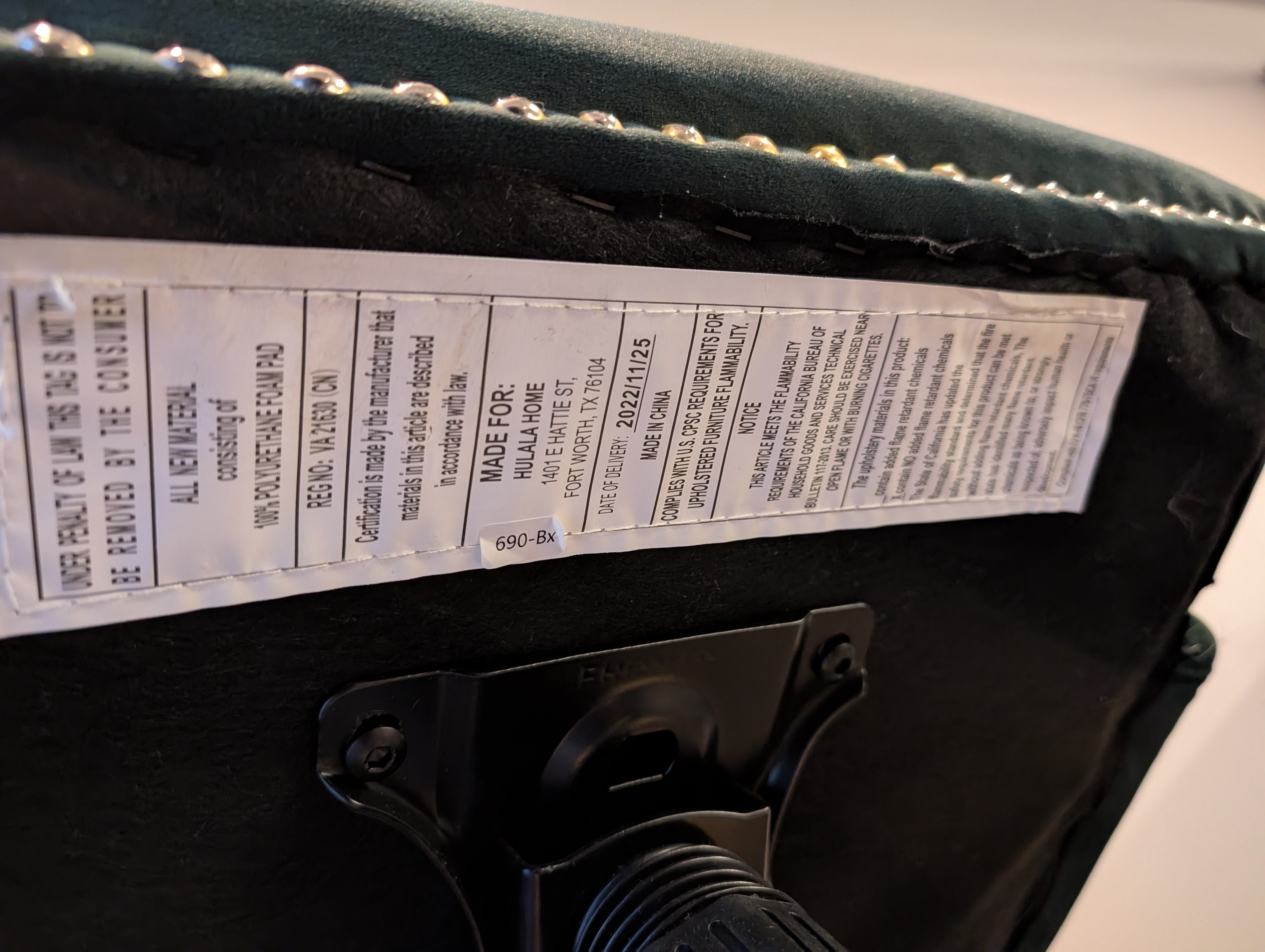 Deep Green Velvet Tufted Hulala Home Desk Chair with Gold Base