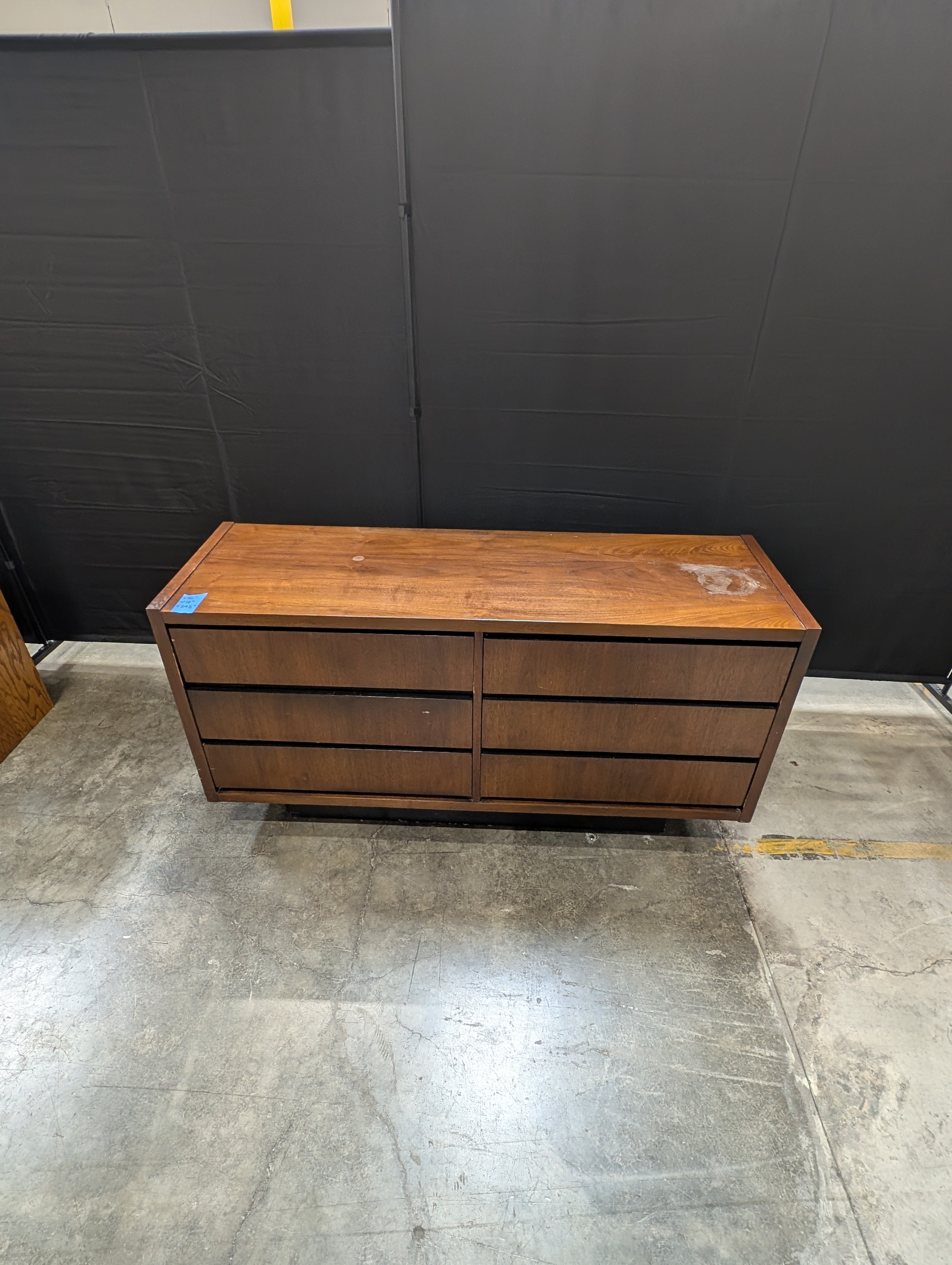 Lane Furniture Dark Wood Six-Drawer Dresser