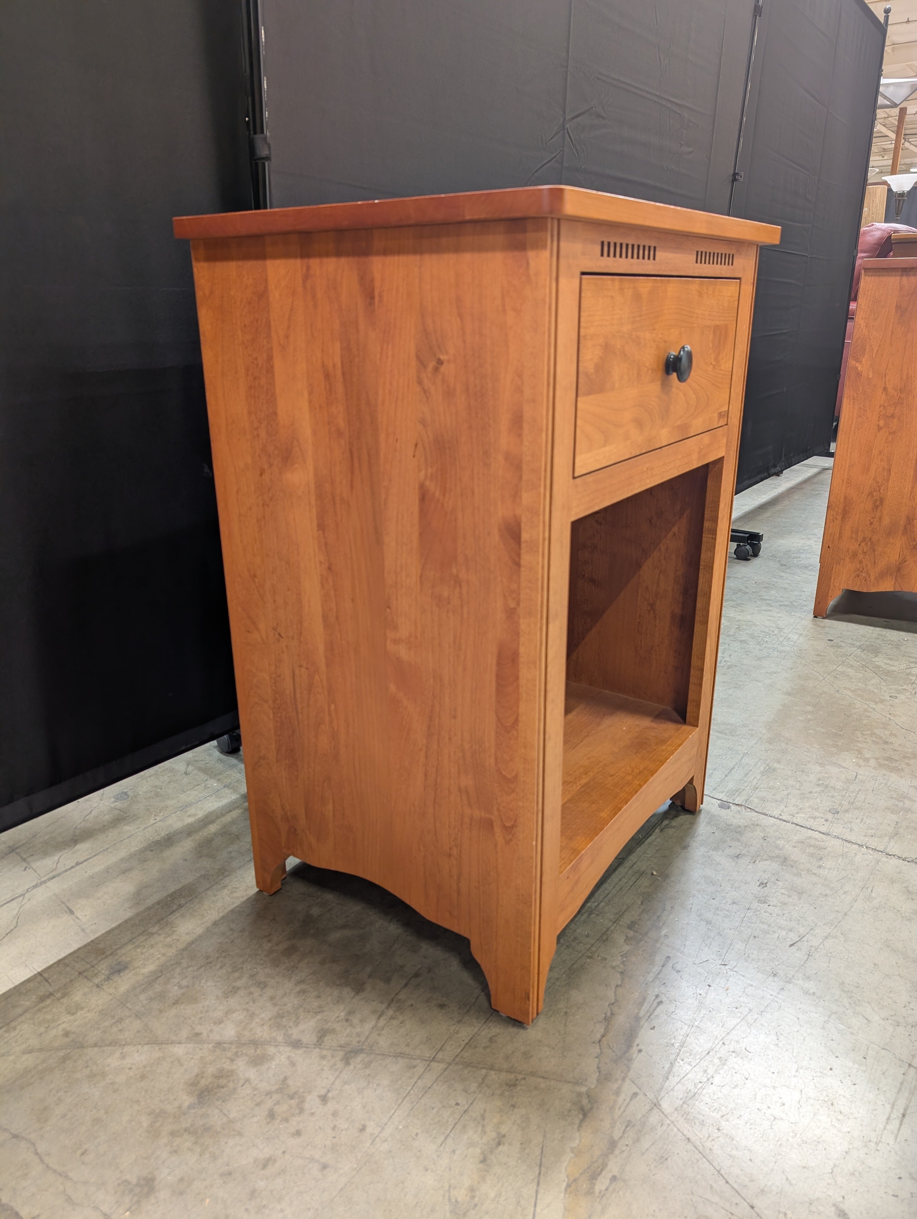 Single-Drawer Open-Shelf Nightstand in Warm Wood