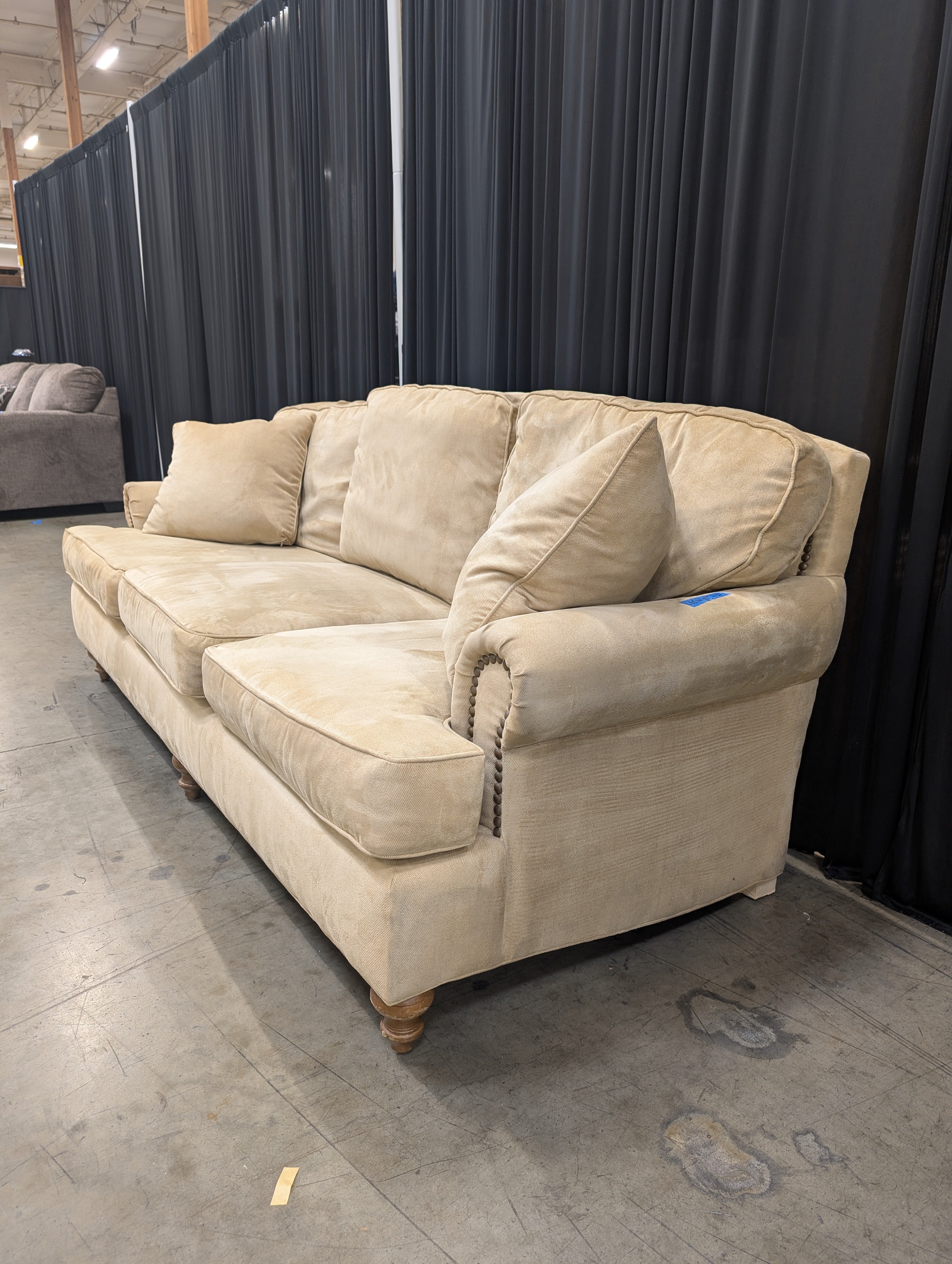 Traditional Huntington House Beige Fabric Couch with Nailhead Trim