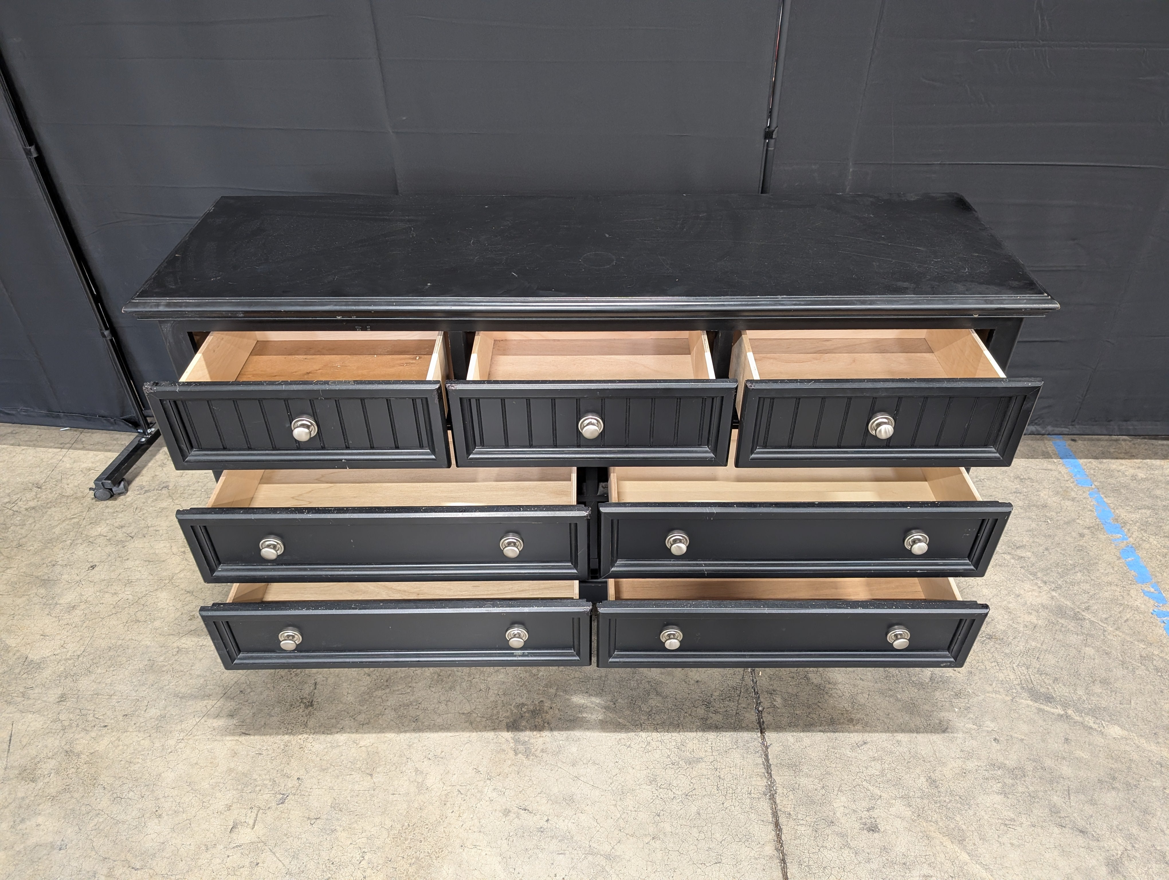 Bassett Furniture Black Seven Drawer Dresser