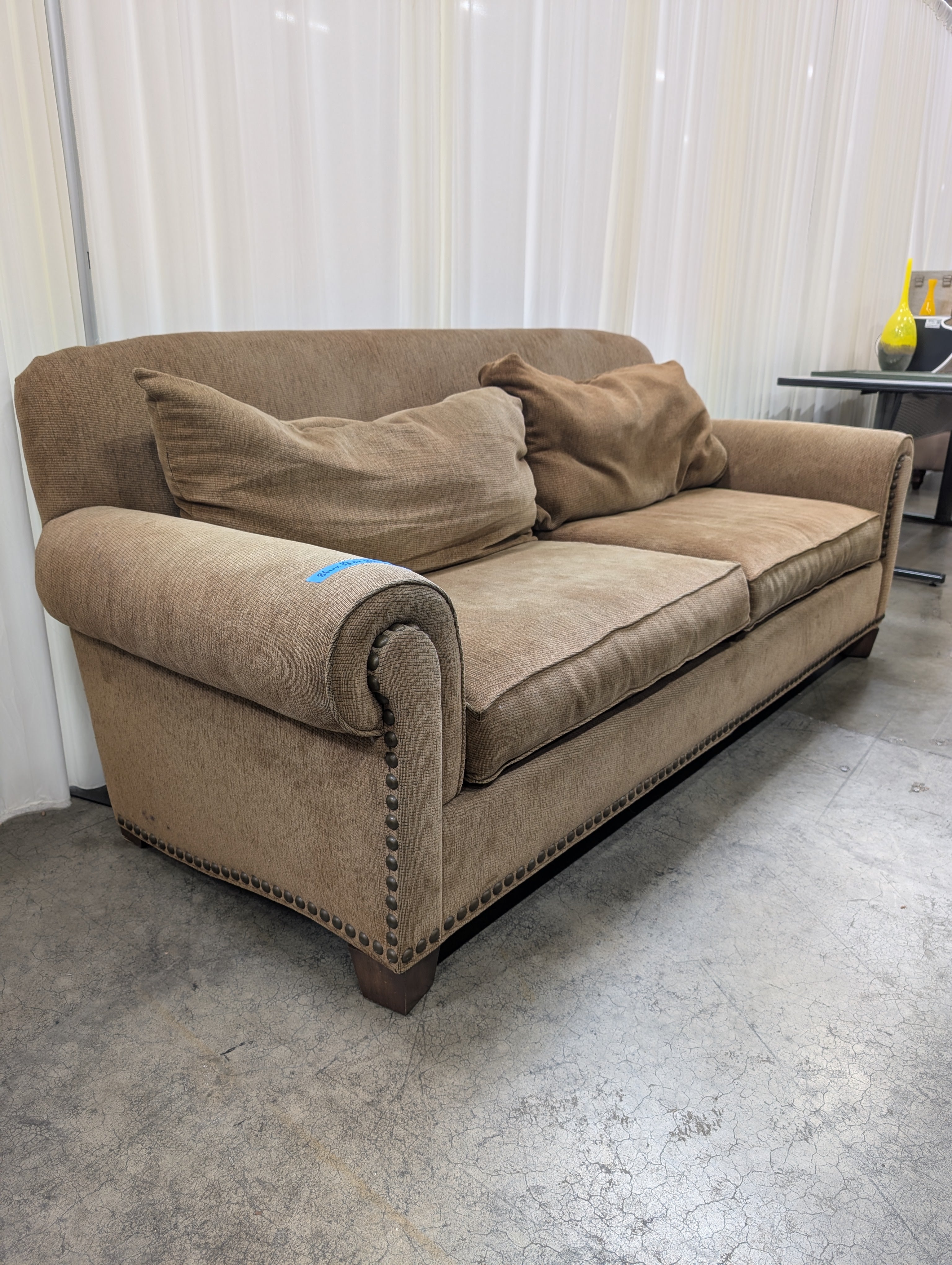 Northwalk Tan Textured Fabric Rolled Arm Couch