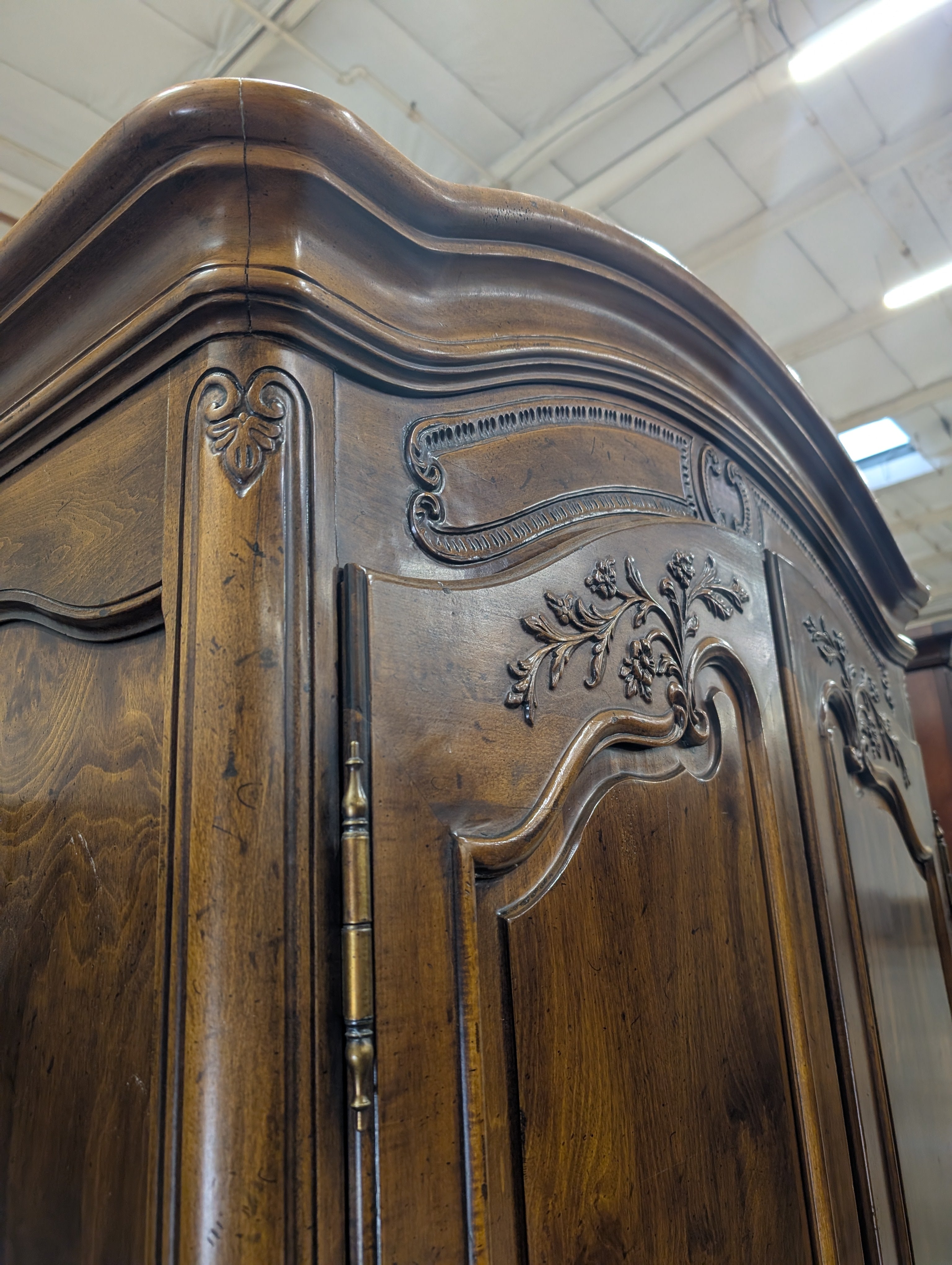 Henredon 2-Door Armoire: Rich Hardwood Wardrobe