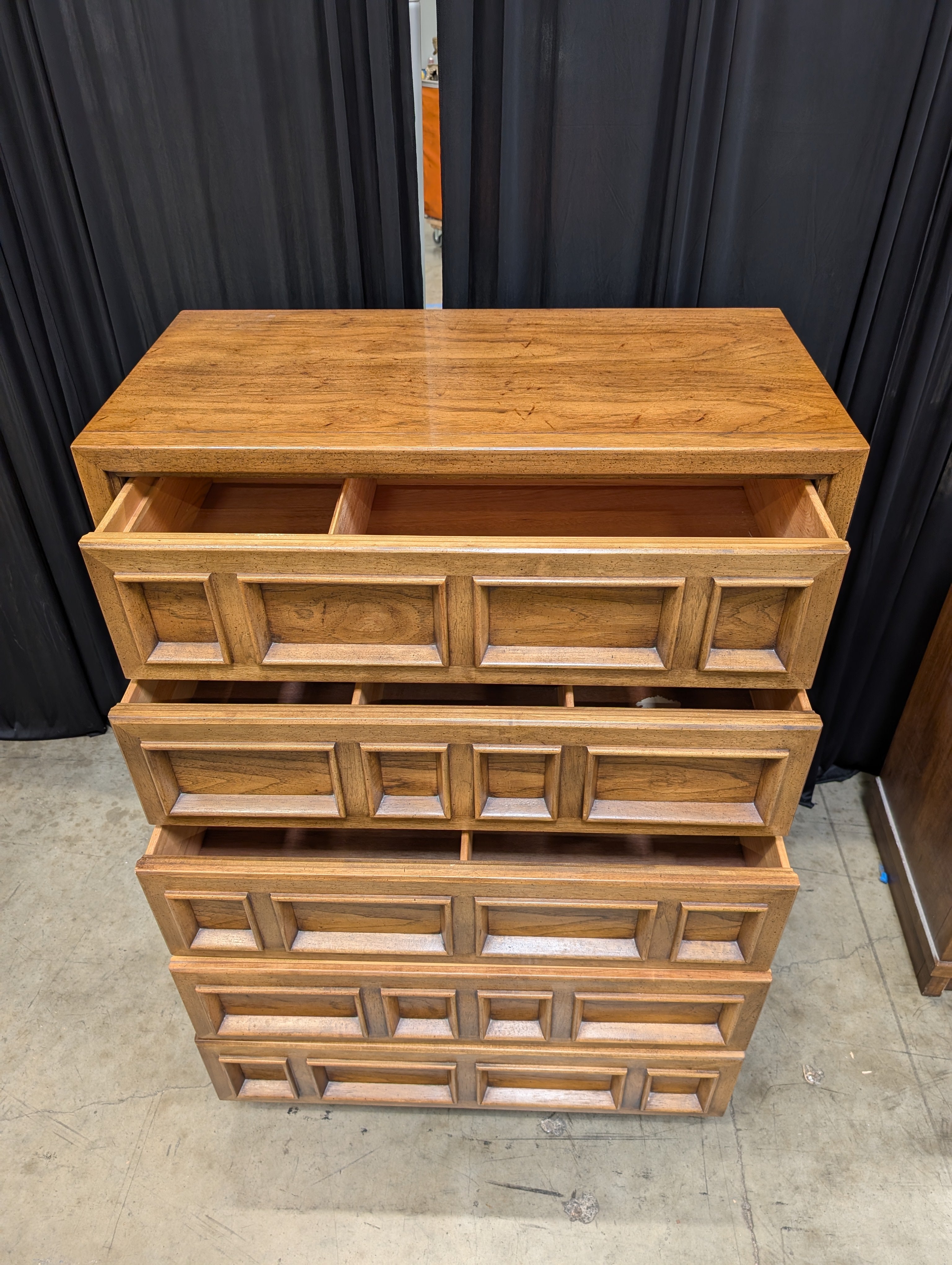 Drexel Five Drawer Wood Dresser in Honey Oak
